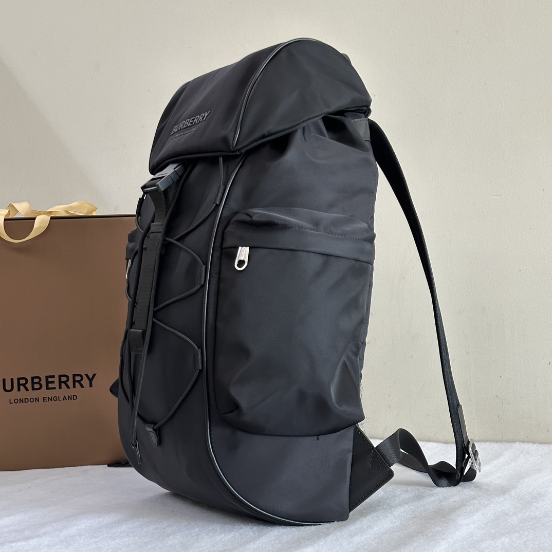B**rry backpack-30 x 17 x 50cm