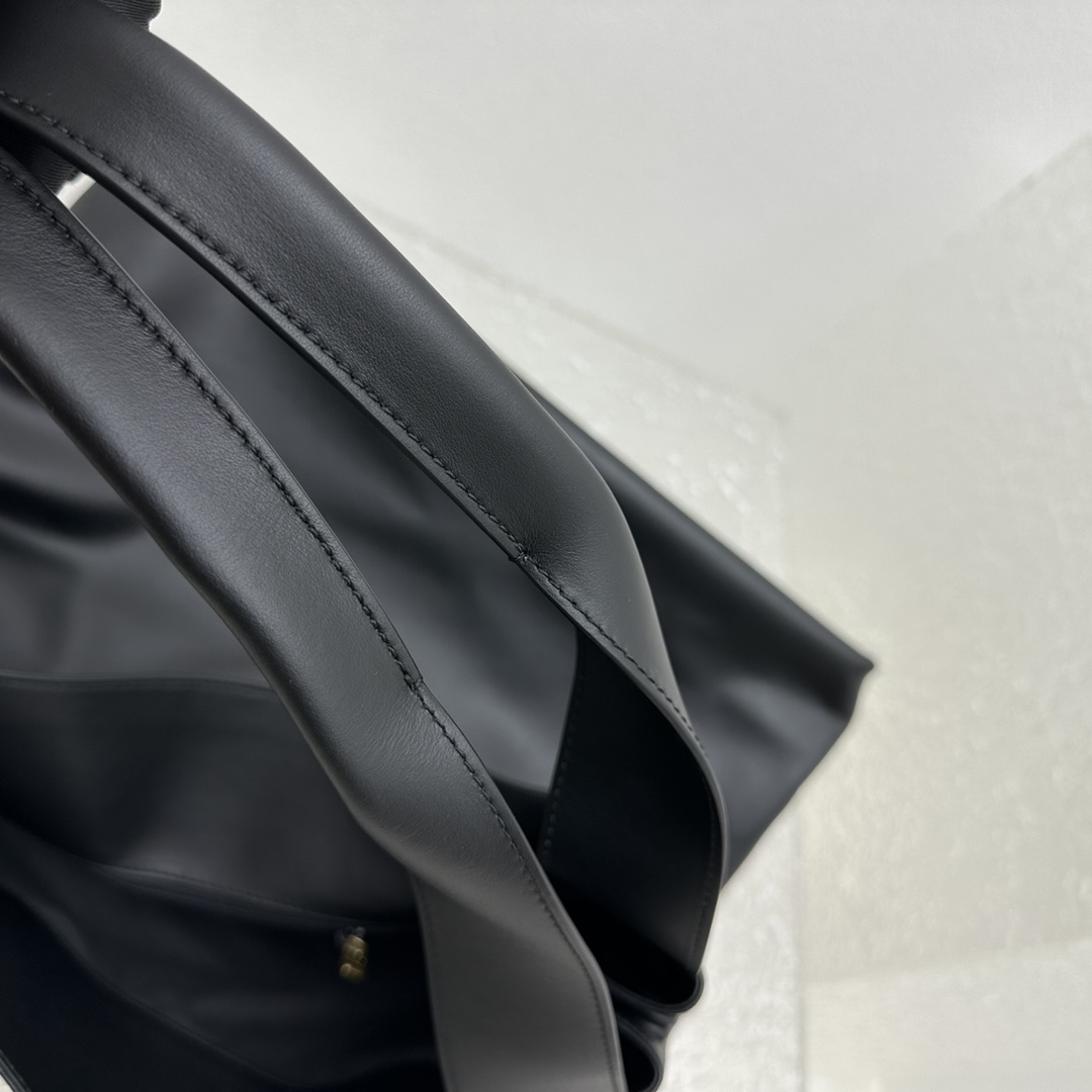 M*um*u hobo tote-38.5*11*39cm