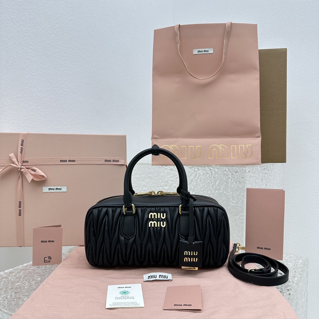 M*um*u vintage rectangular bag-27*12*9cm