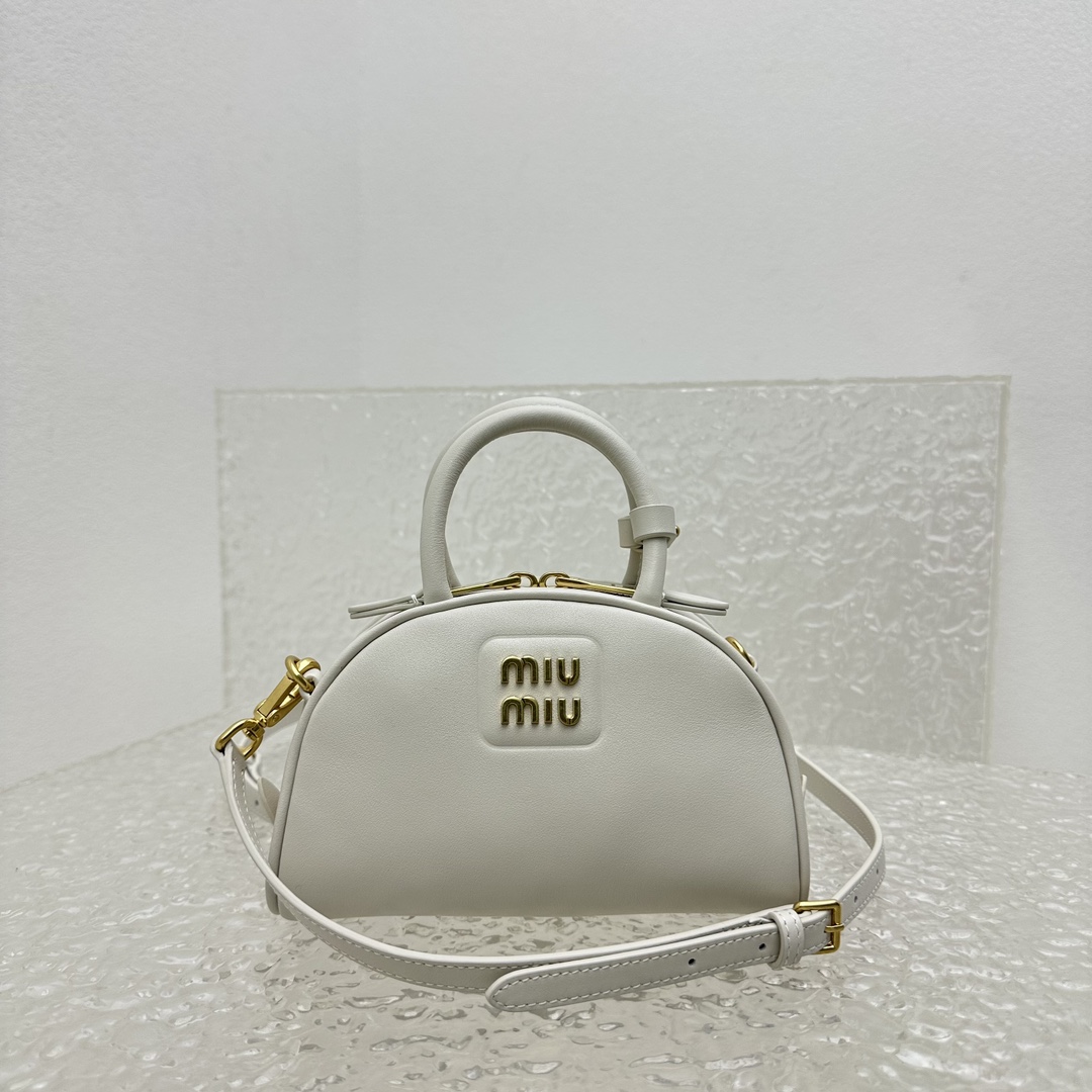 M*um*u ss23 bag-18*11.5*8cm