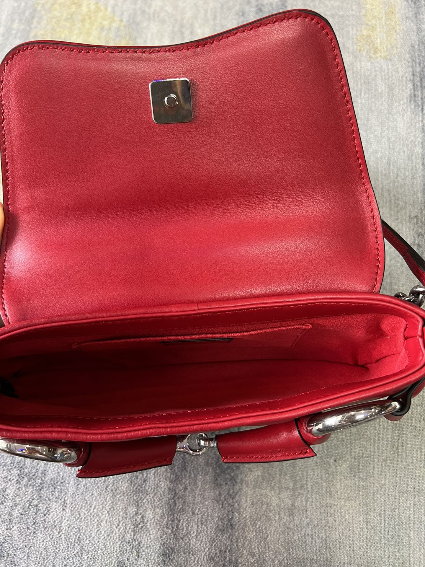 G*u*i horsebit chain 2023-27x11x5cm