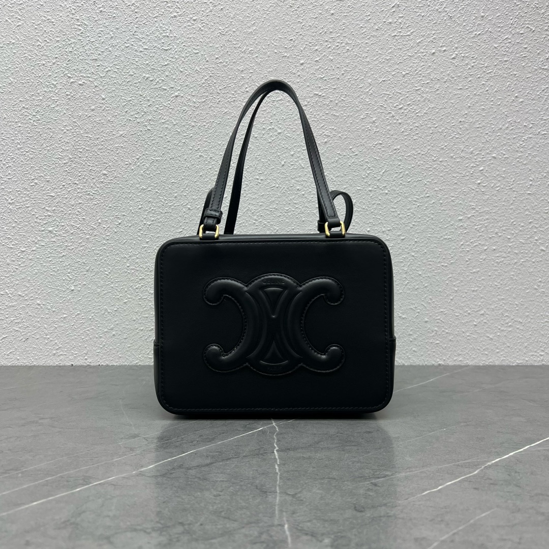 Celin Holded Handbags-20×15×13CM