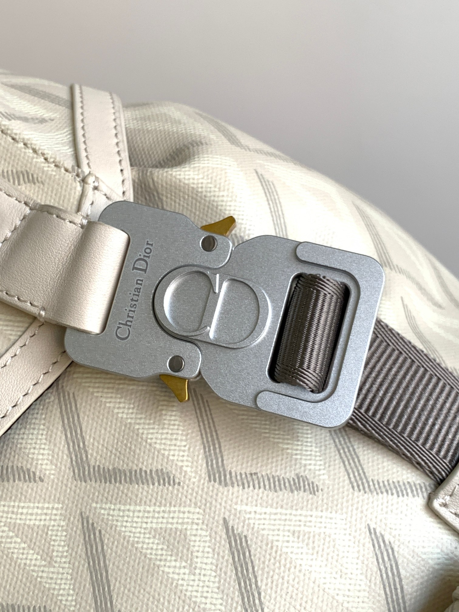 D*or hit the road backpack-43 x 51 x 20cm