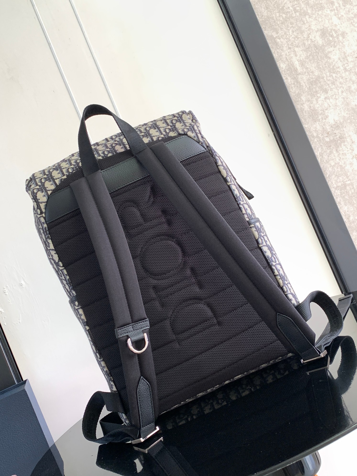 D*or explorer backpack-31 x 42.5 x 14.5 cm