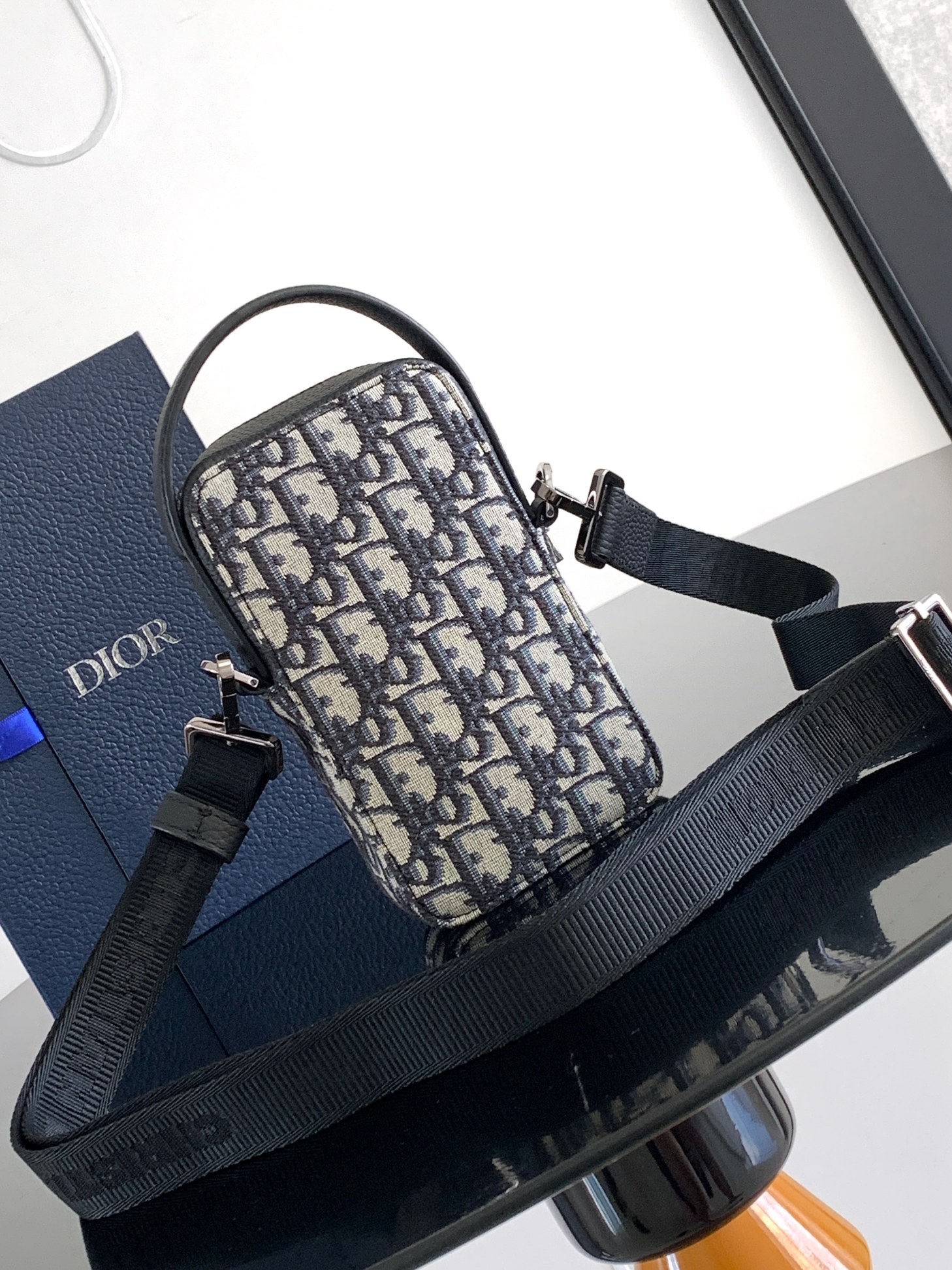 D*or rider handbags-10 x 17 x 5cm