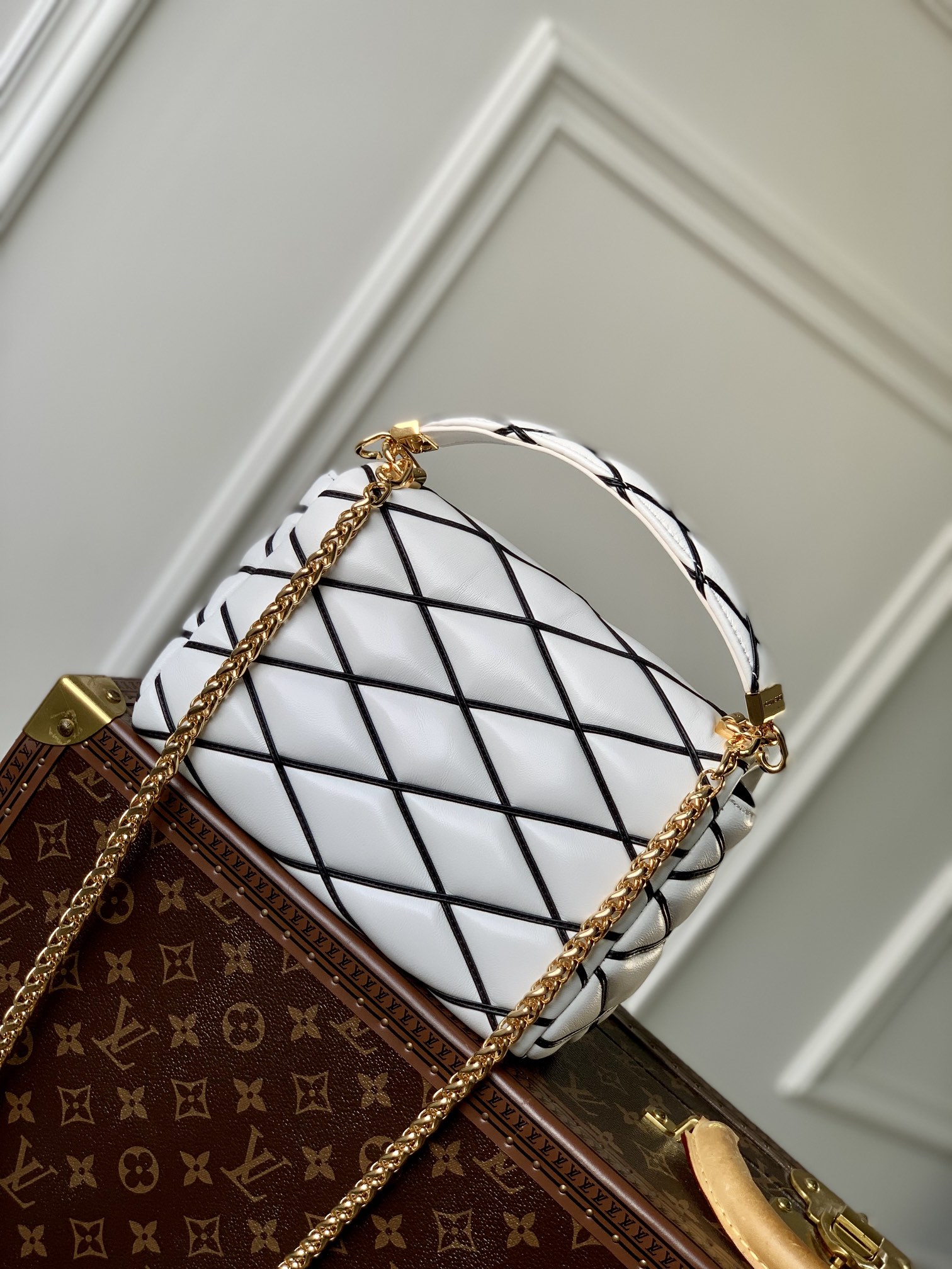 l0*is V*t0n go-14 bag-m22891-23.0 x 16.0 x 10cm