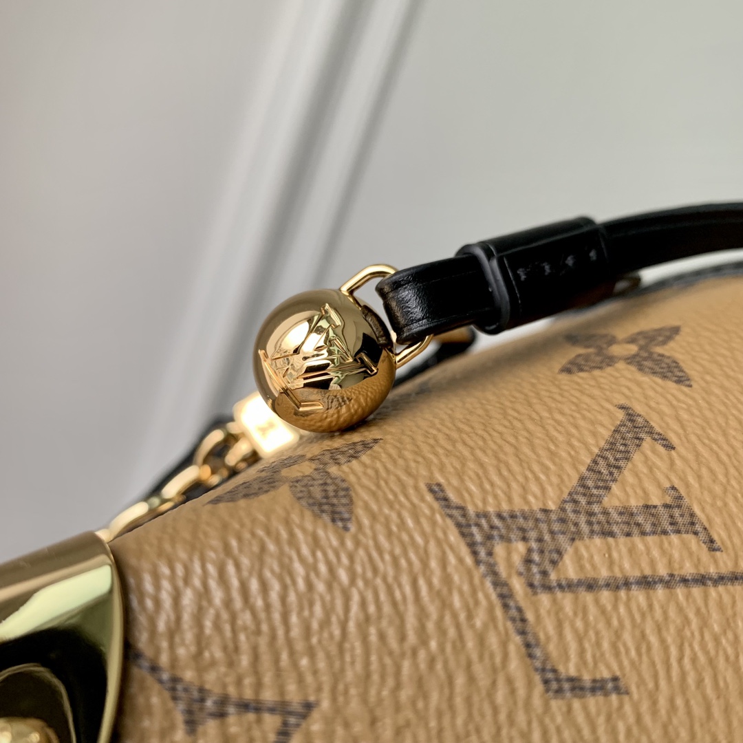 l0*is V*t0n online only bag-11.5 x 11.5 x 11.5cm