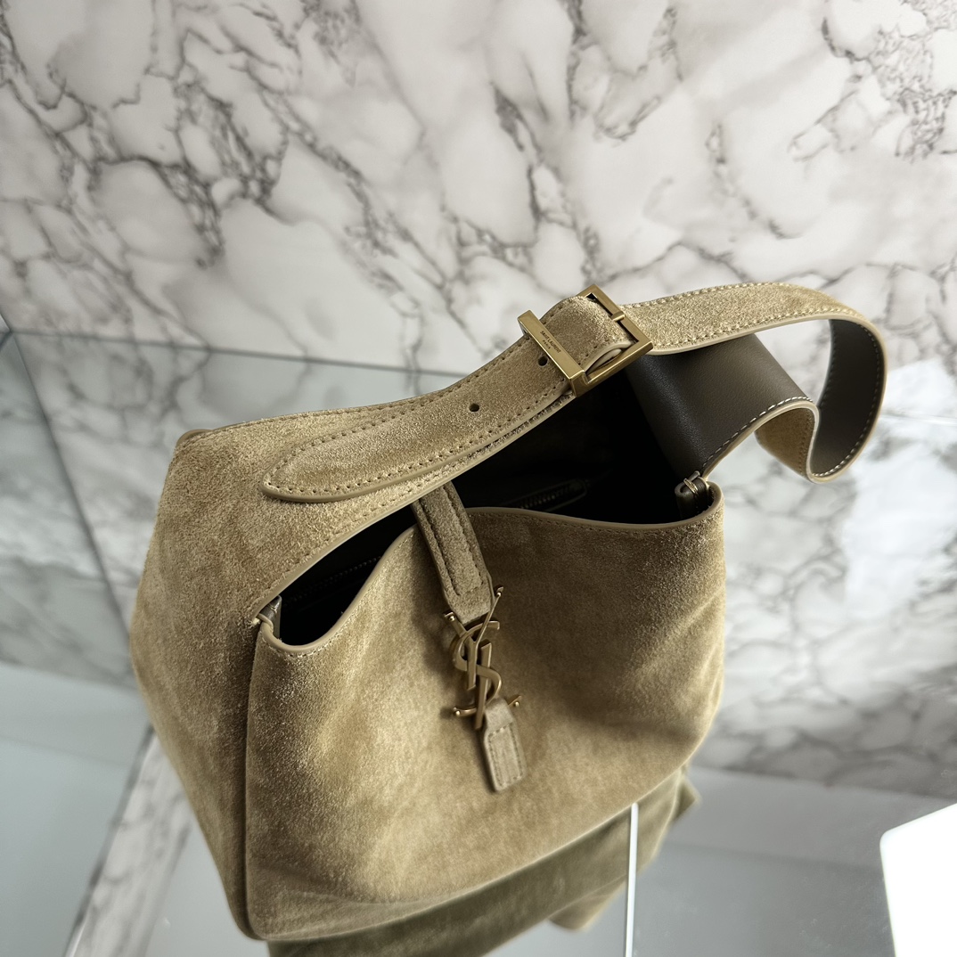 Y*L le5a7 vintage bag-23×22×8.5cm