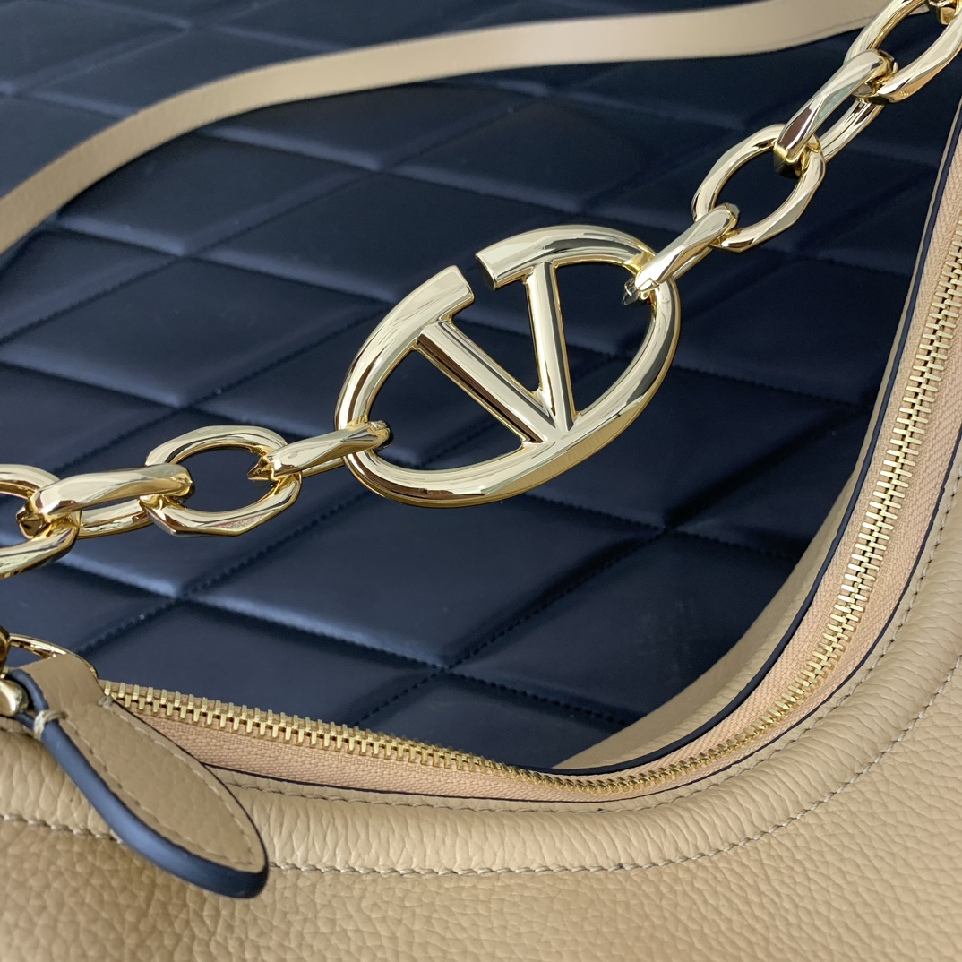 Va1e*ntin0 garavani vlogo moonhobo tote-29x23x11cm