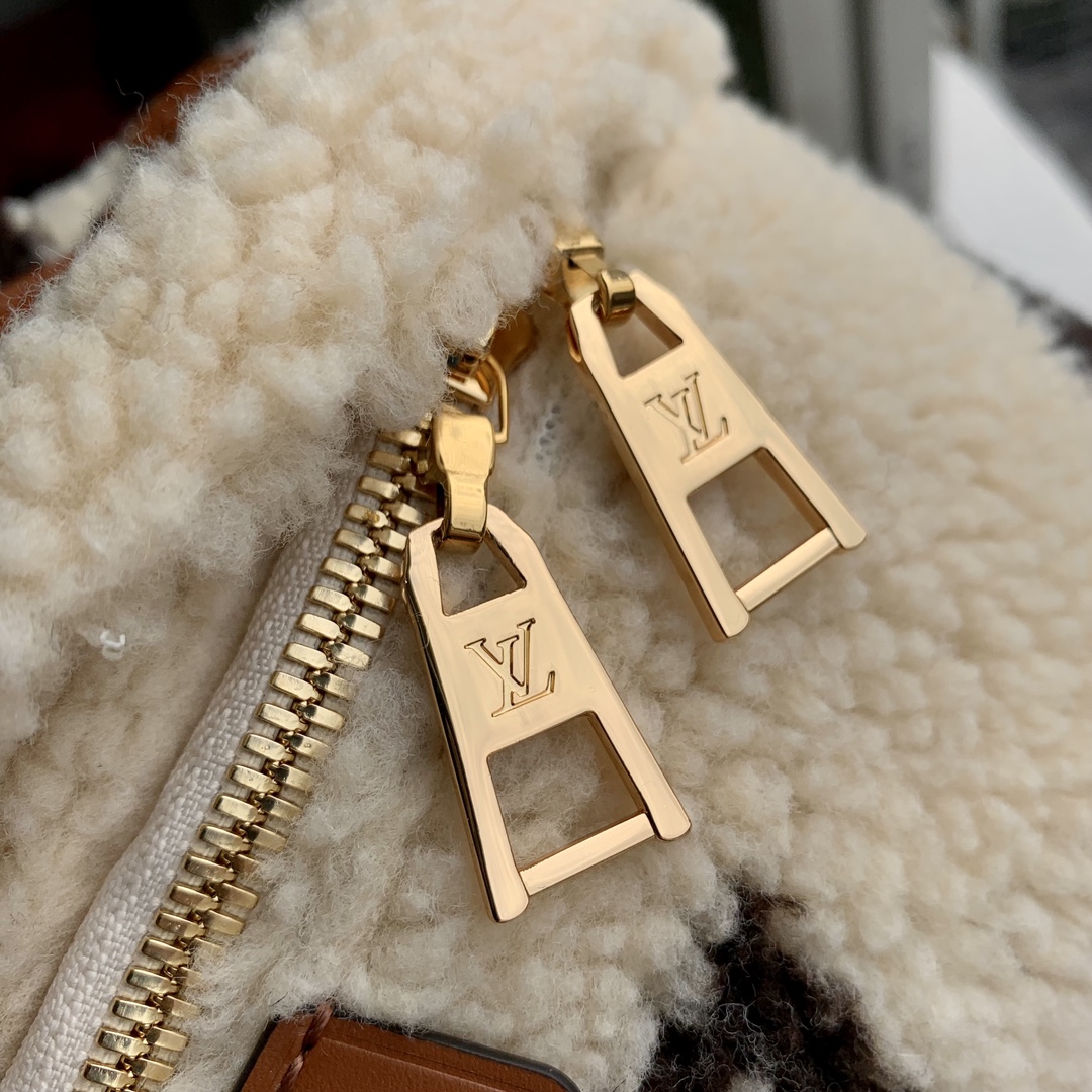 l0*is V*t0n bumbag-m23715-37*14*13cm