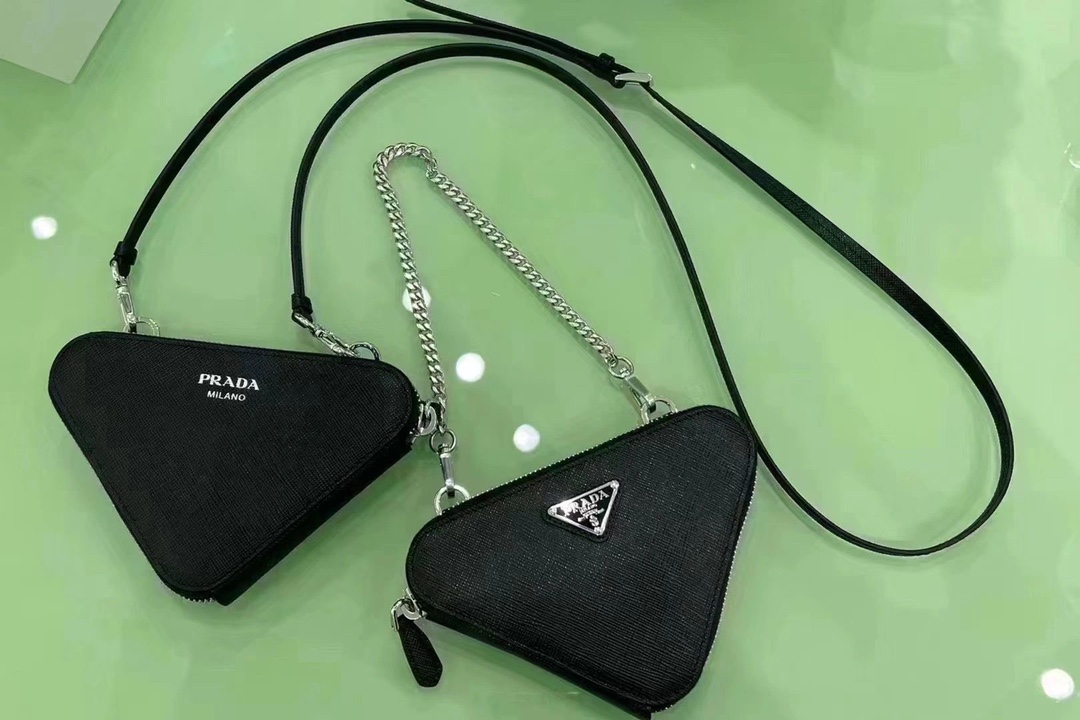 Pra*a 1nr015 double triangle bag -15*10*5cm