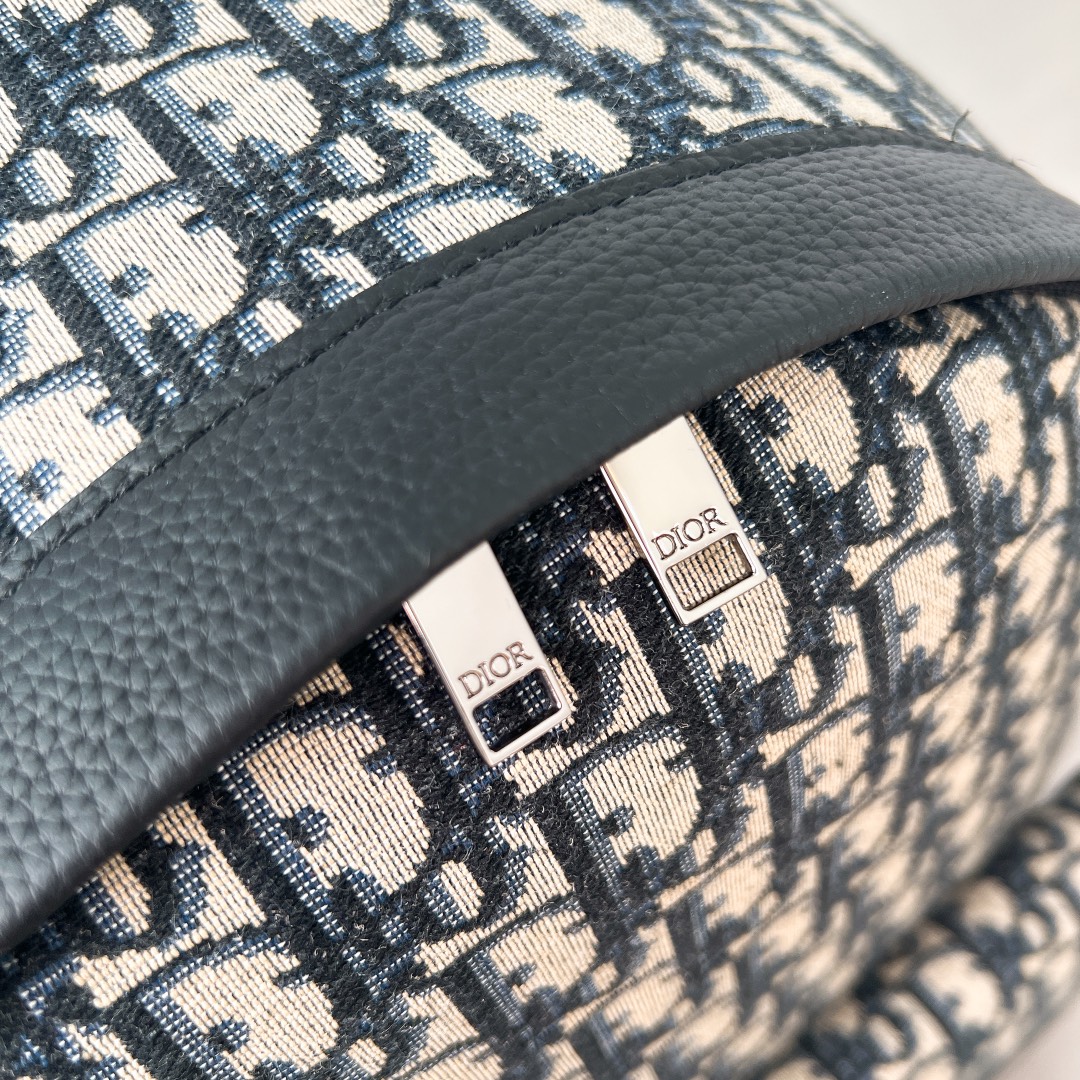 D*or backpack-41*31*15cm