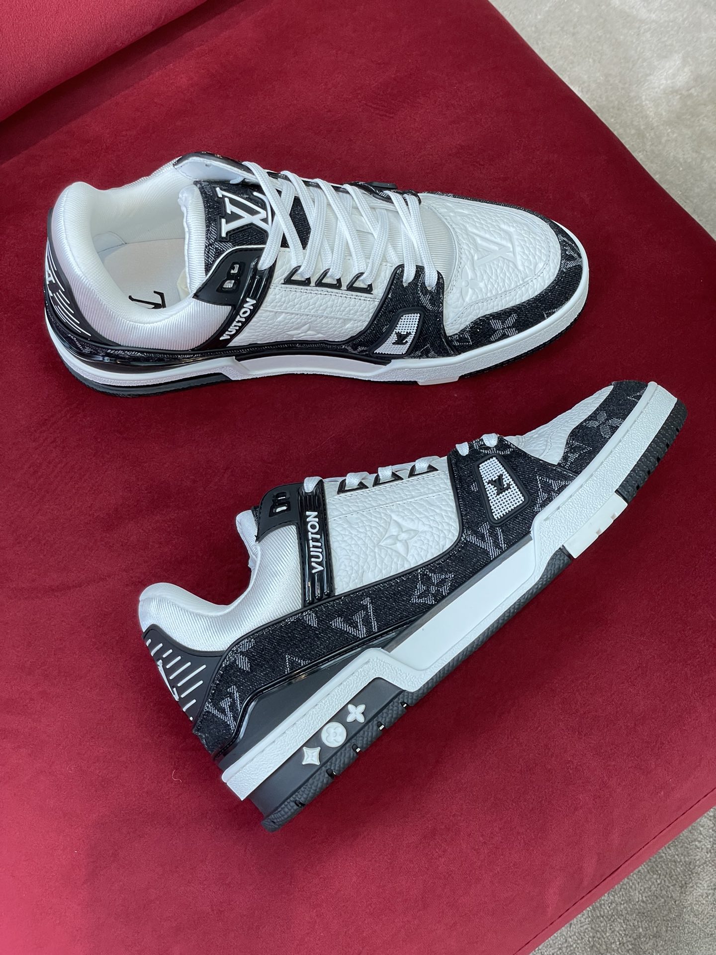 l0*is V*t0n trainer2(eu35-45)