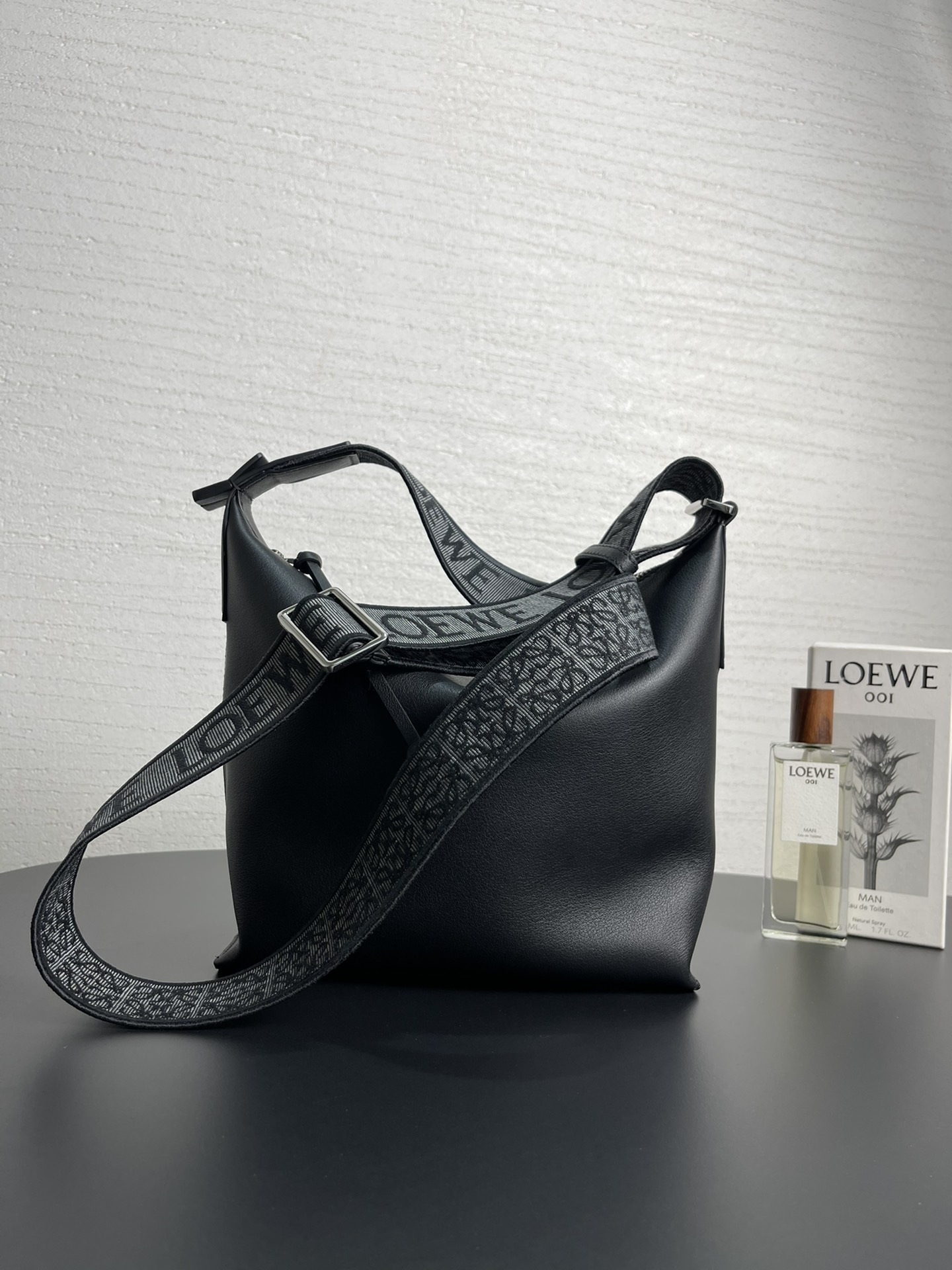 L0ew* cubi bag-29.5*22*10.5cm