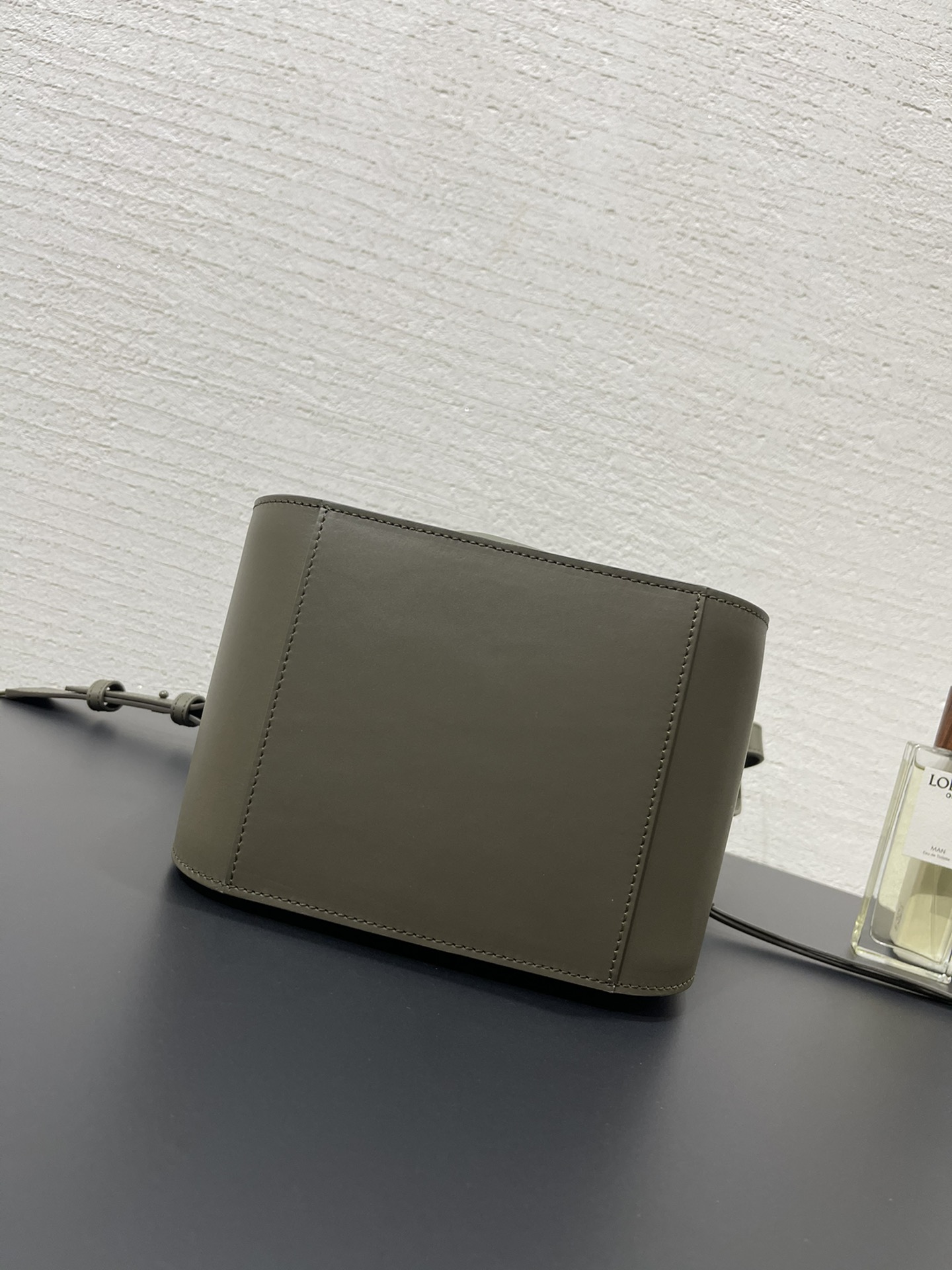 L0ew* hammock bag-20.8*19.5*14.5cm