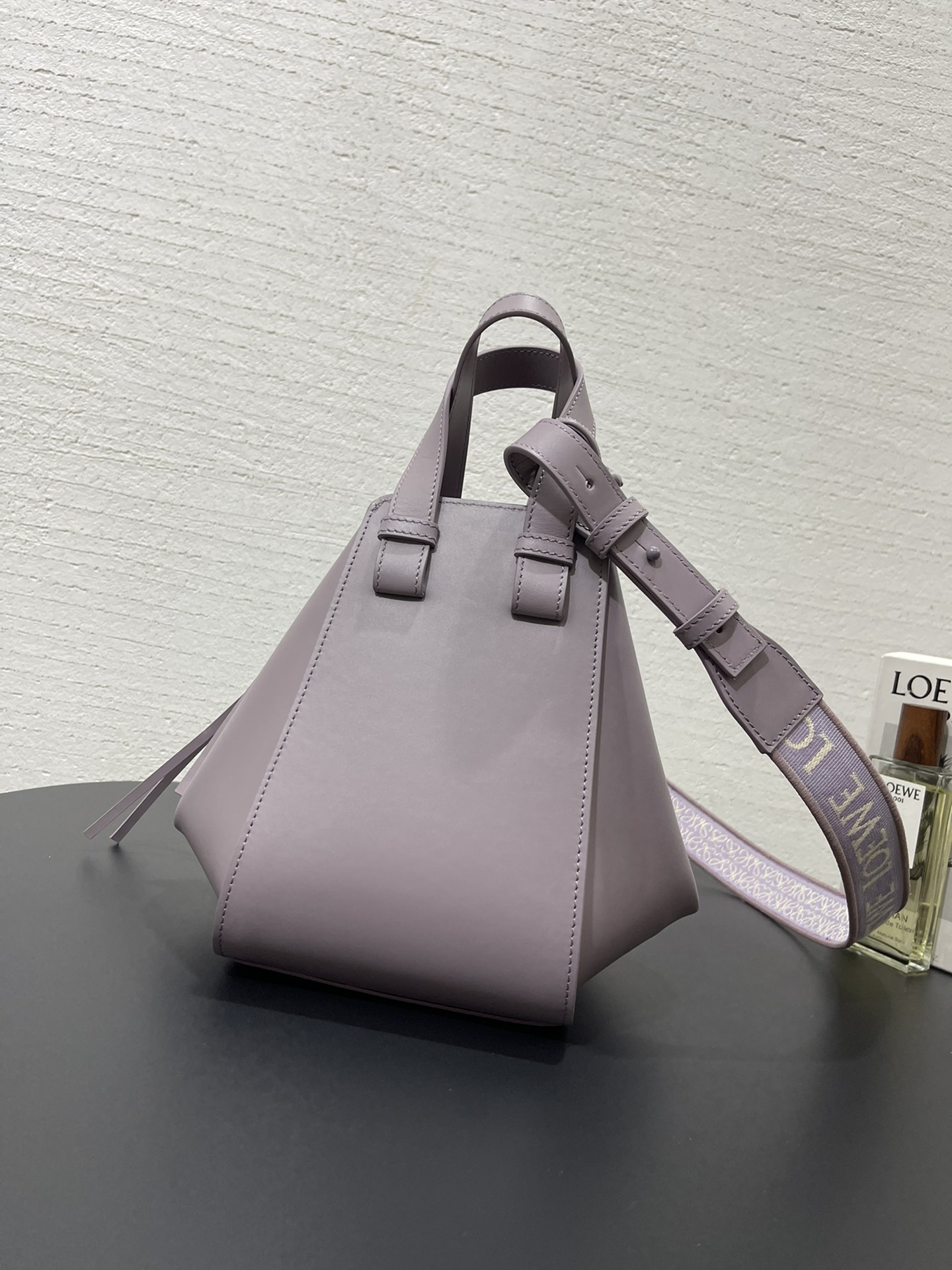 L0ew* hammock bag-20.8*19.5*14.5cm