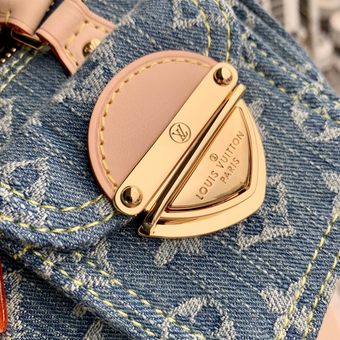 l0*is V*t0n speedy nano-m82950-16 x 10 x7.5cm