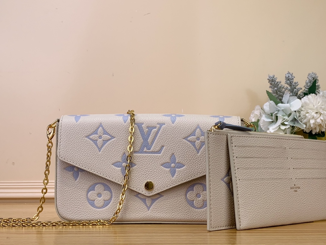 l0*is V*t0n pochette félicie wallet -21*12*3cm