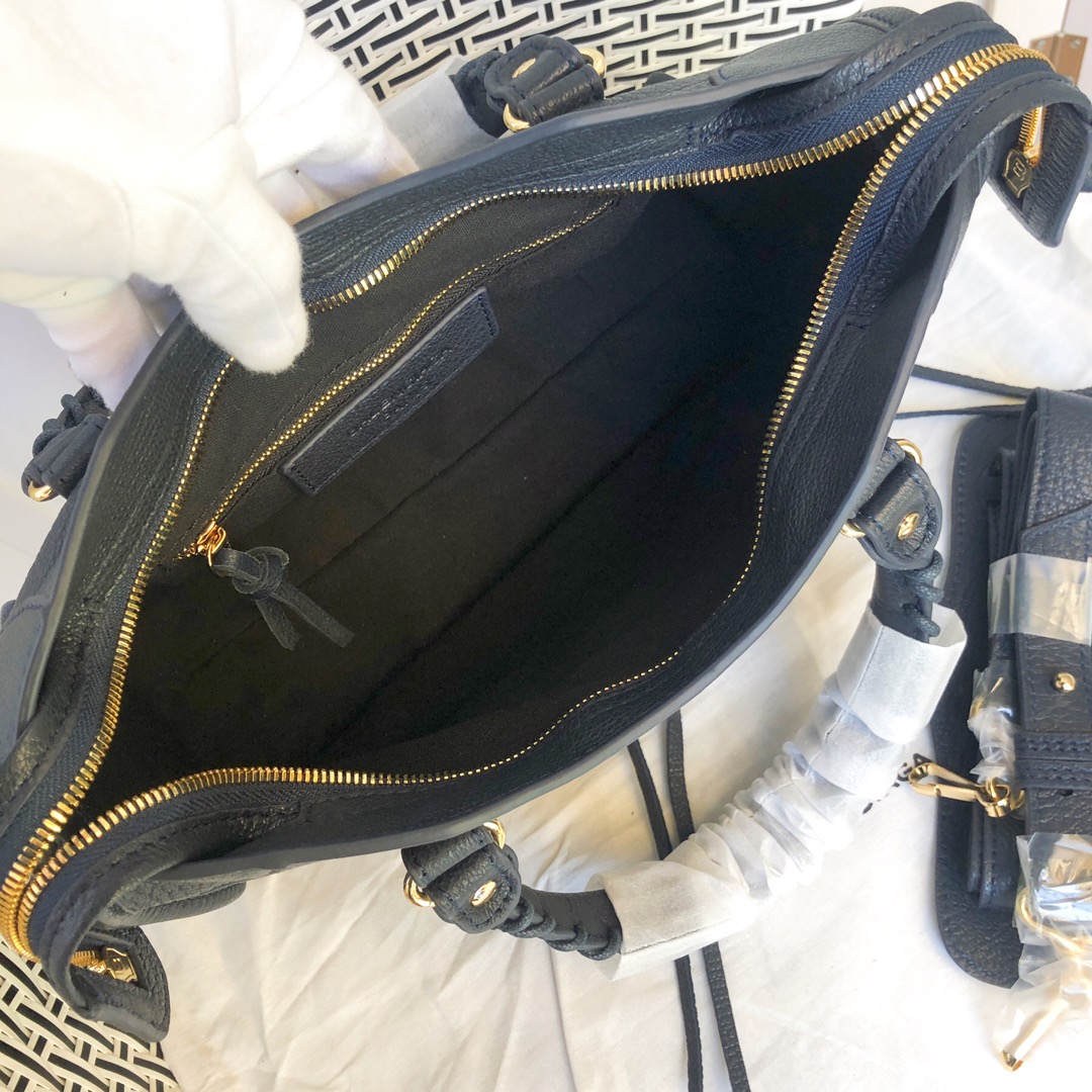 Ba*len*cia*ga graffiti classic city