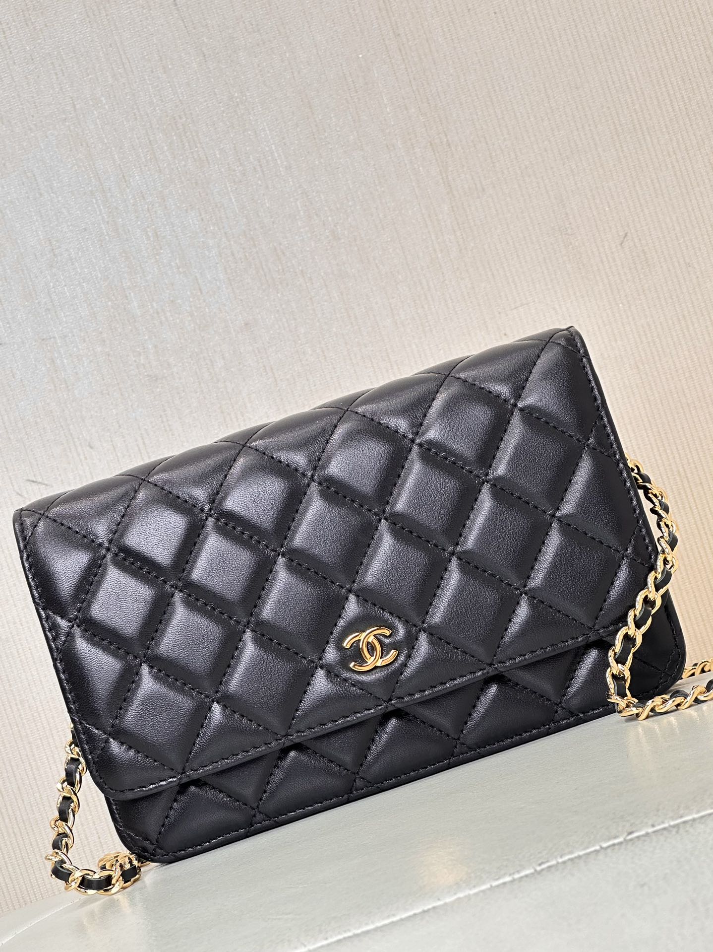 Ch@nel Wallet On Chain-Lambskin Leather-Gold Hardware-19*12*3.5CM