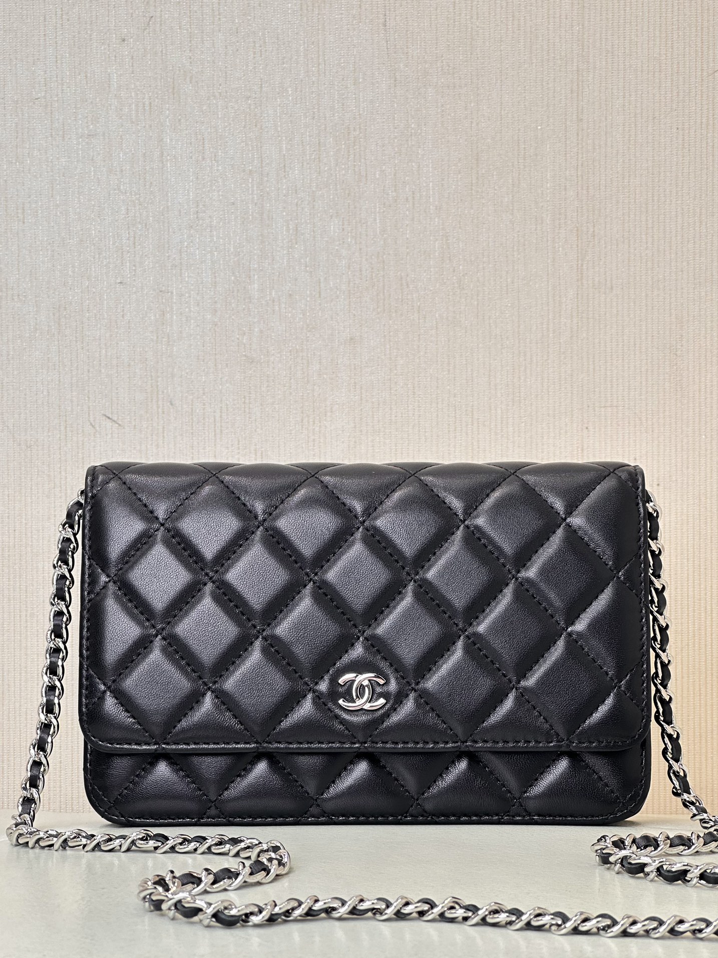 Ch@nel Wallet On Chain-Lambskin Leather-Silver Hardware-19*12*3.5CM