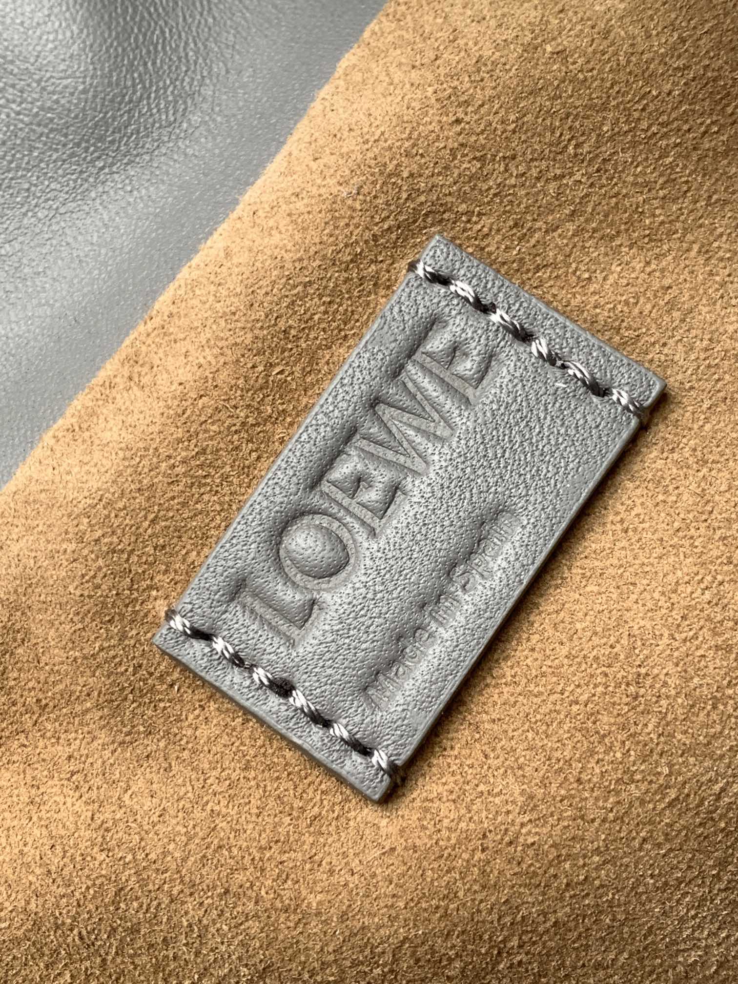 L0ew* flamenco-22.5*18*9cm