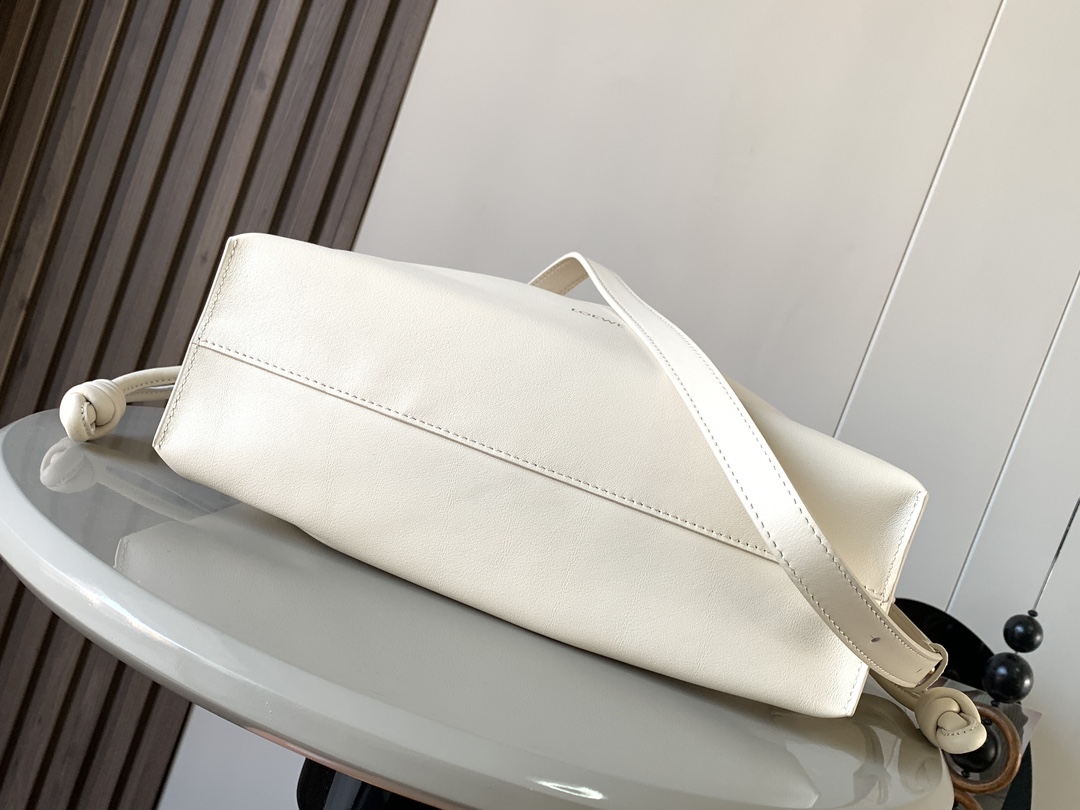 L0ew* flamenco-30*24.5*10.5cm