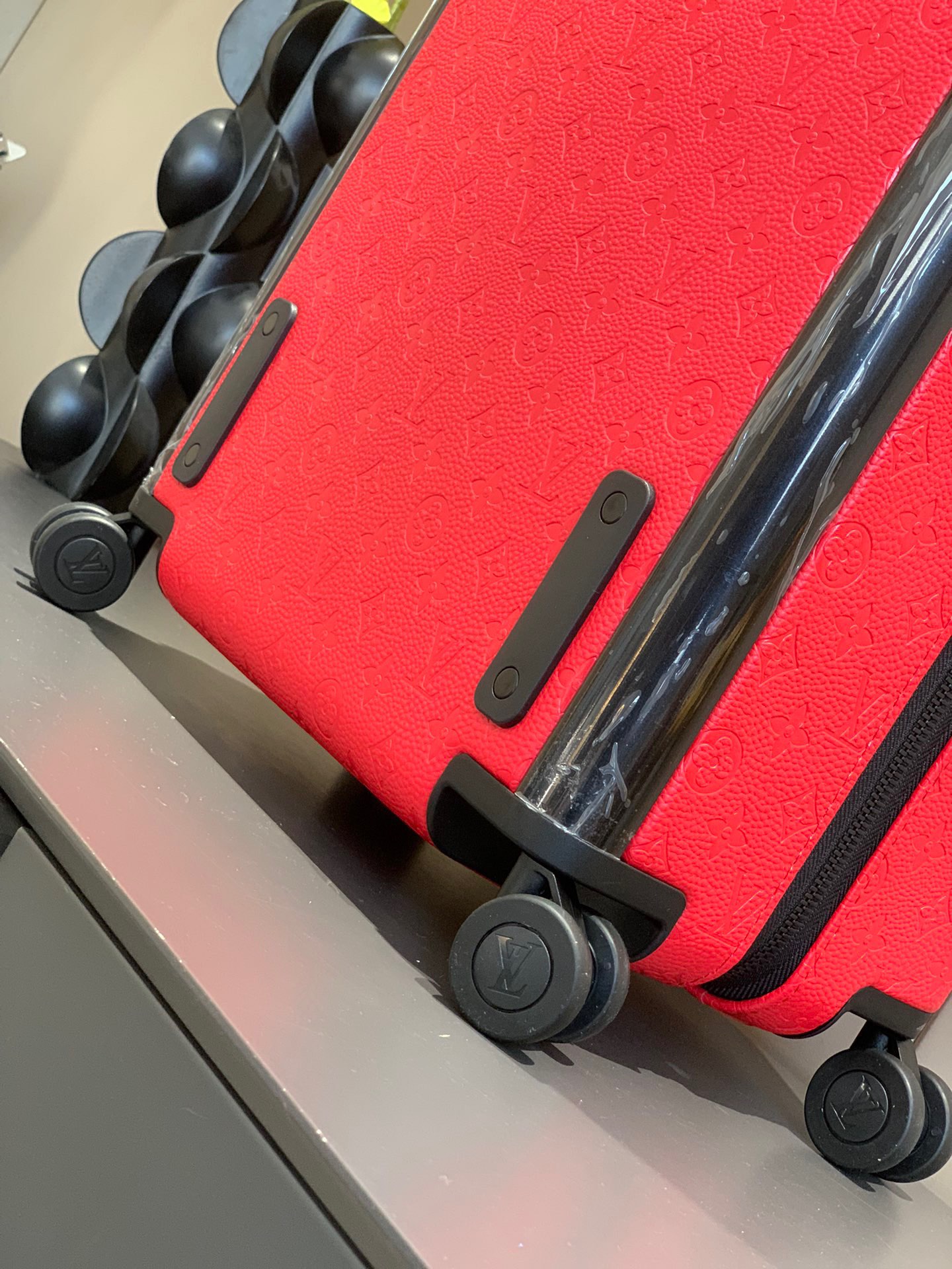 l0*is V*t0n horizon 55-38*55*21cm