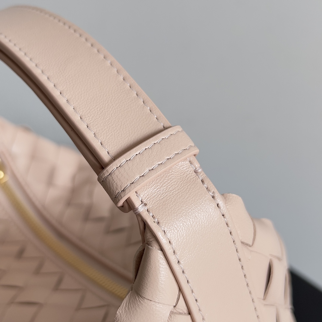 bo*te*ga Ve*ne*ta bv wallace-22*13*9cm