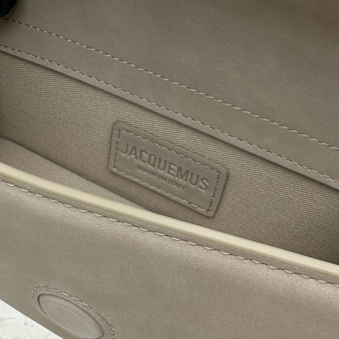 Ja*qvemvs small bamnino bag-18x6x7cm