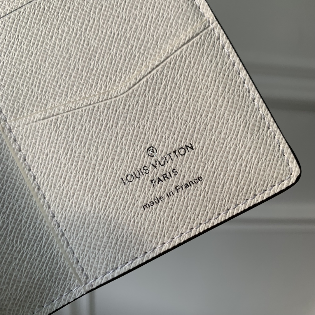 l0*is V*t0n wallet-m83095-8*11*1cm