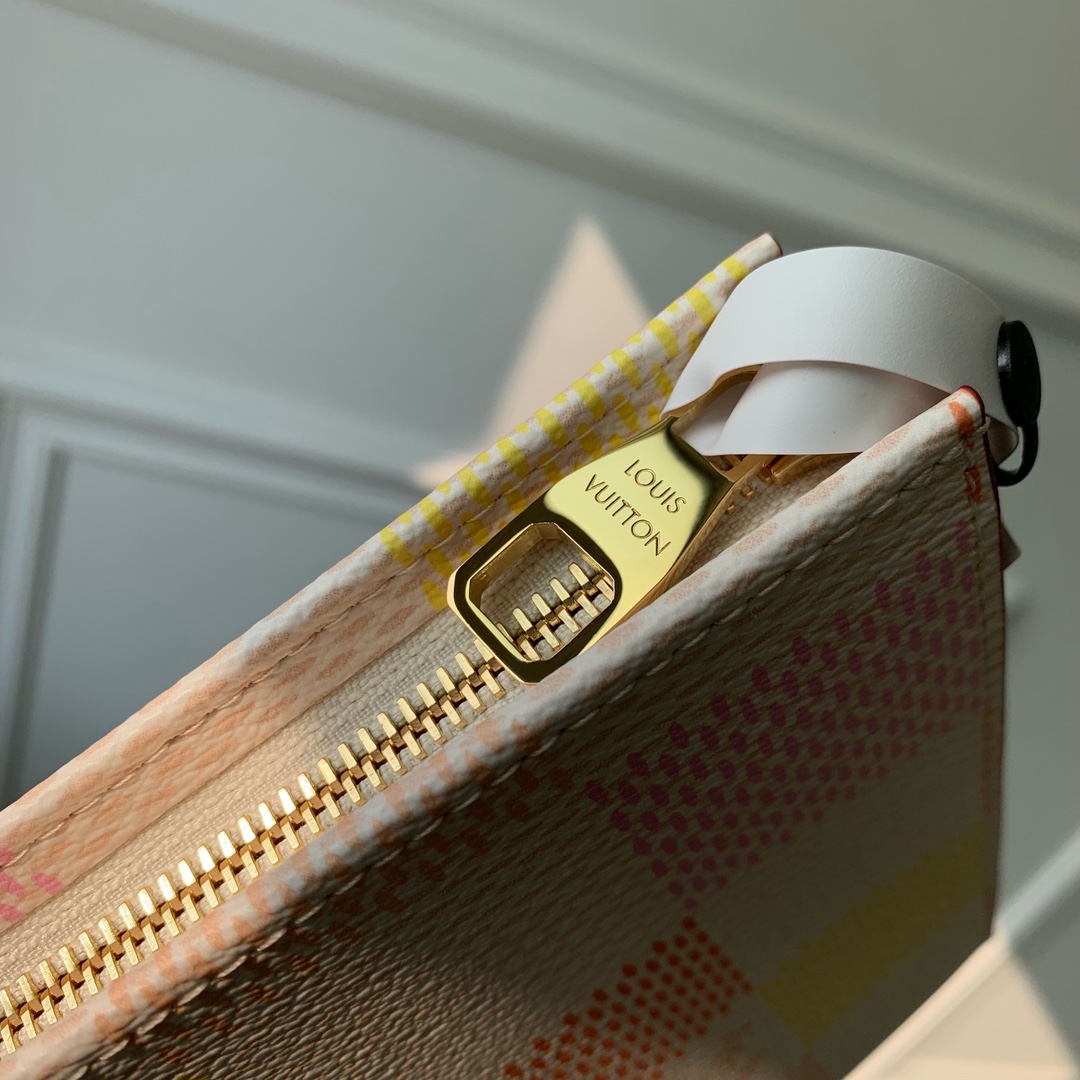 l0*is V*t0n pochette accessoires-26x20cm