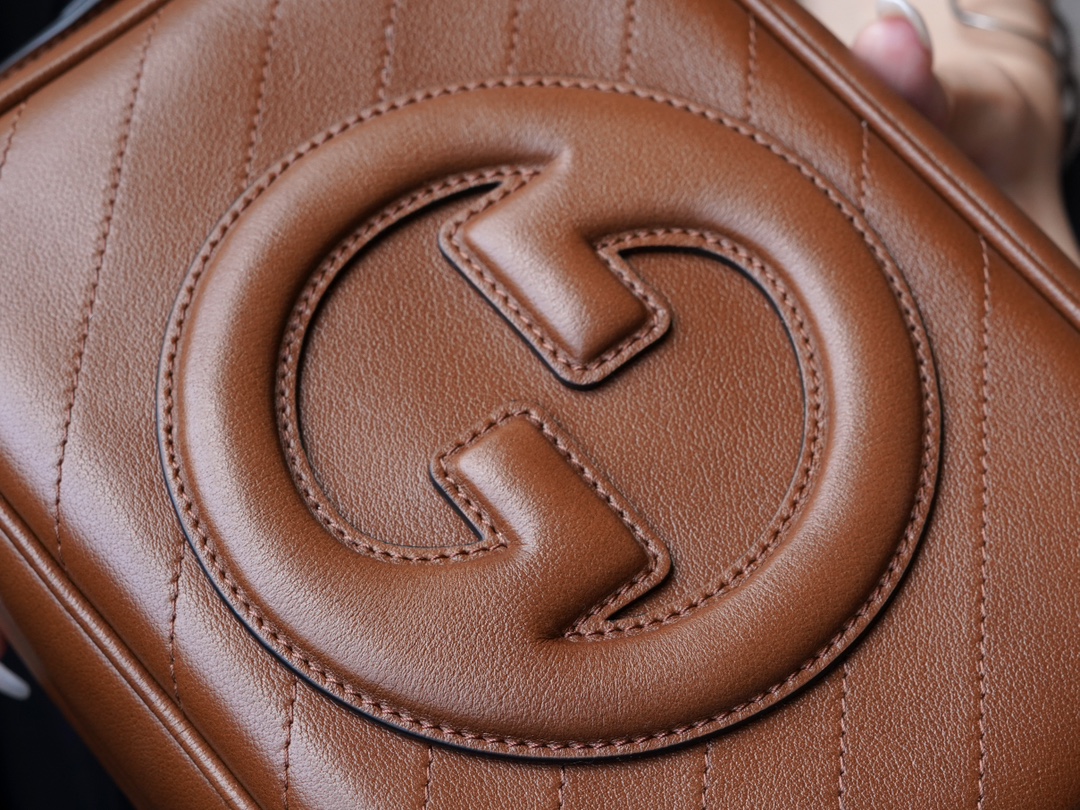 G*u*i blondie shoulder bag-21*15.5*5cm