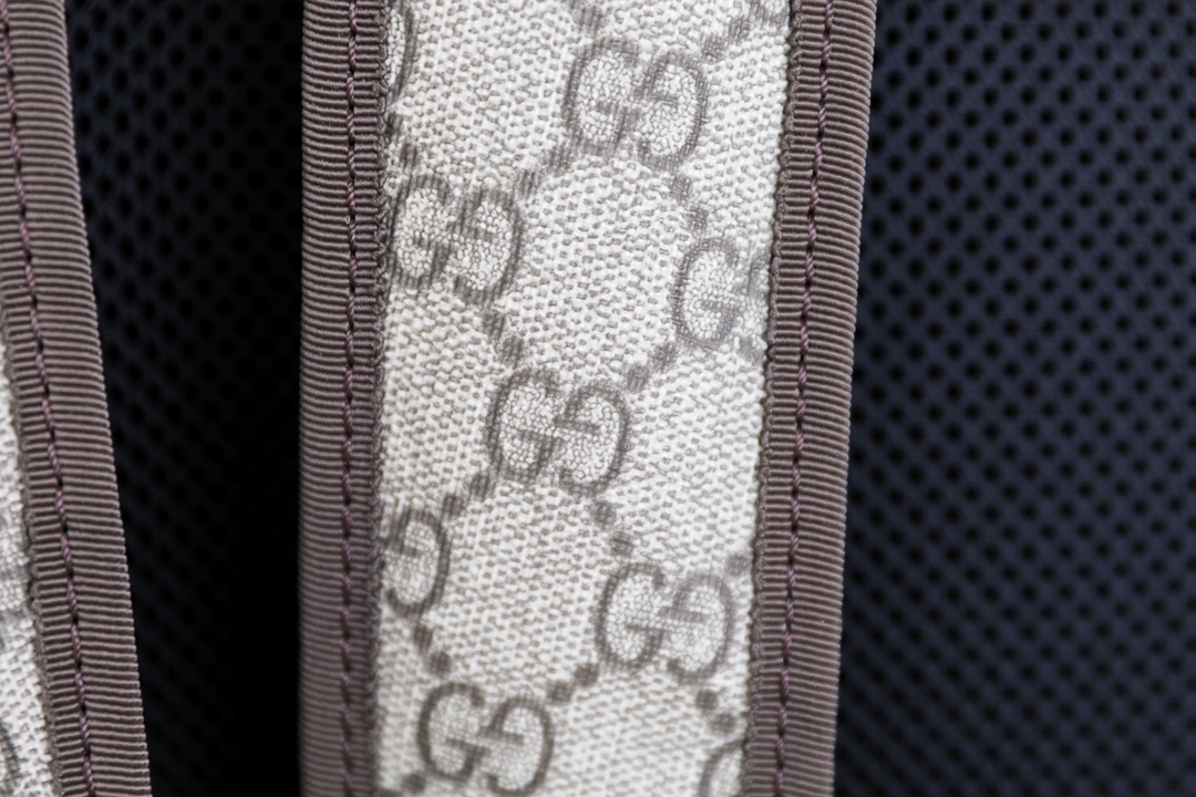 G*u*i ophidia backpack-32*40.5*14.5cm