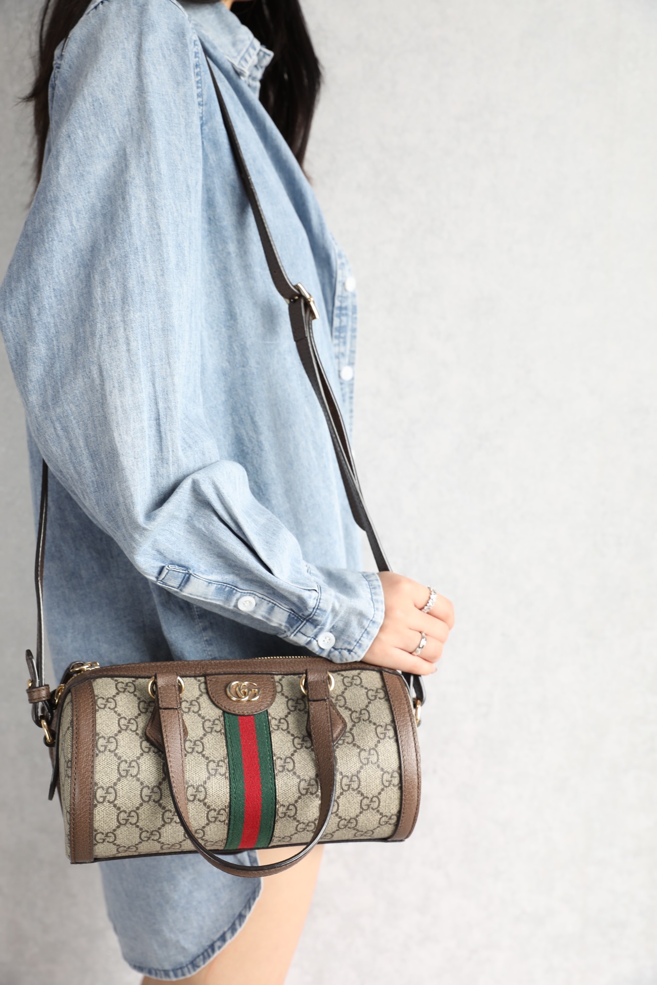 G*u*i ophidia bucket-25.5*14*14cm