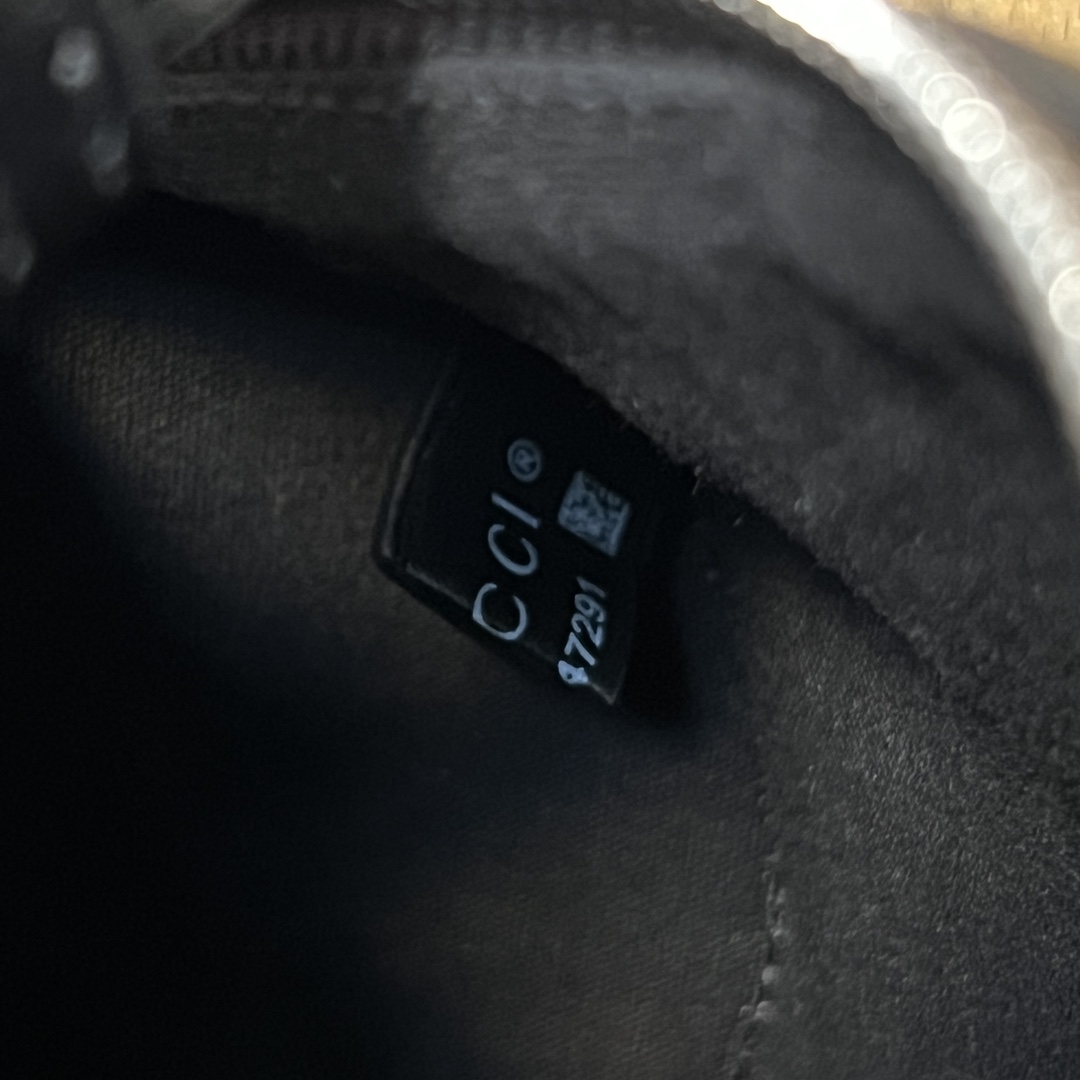 G*u*i blondie shoulder bag-13*25*12cm