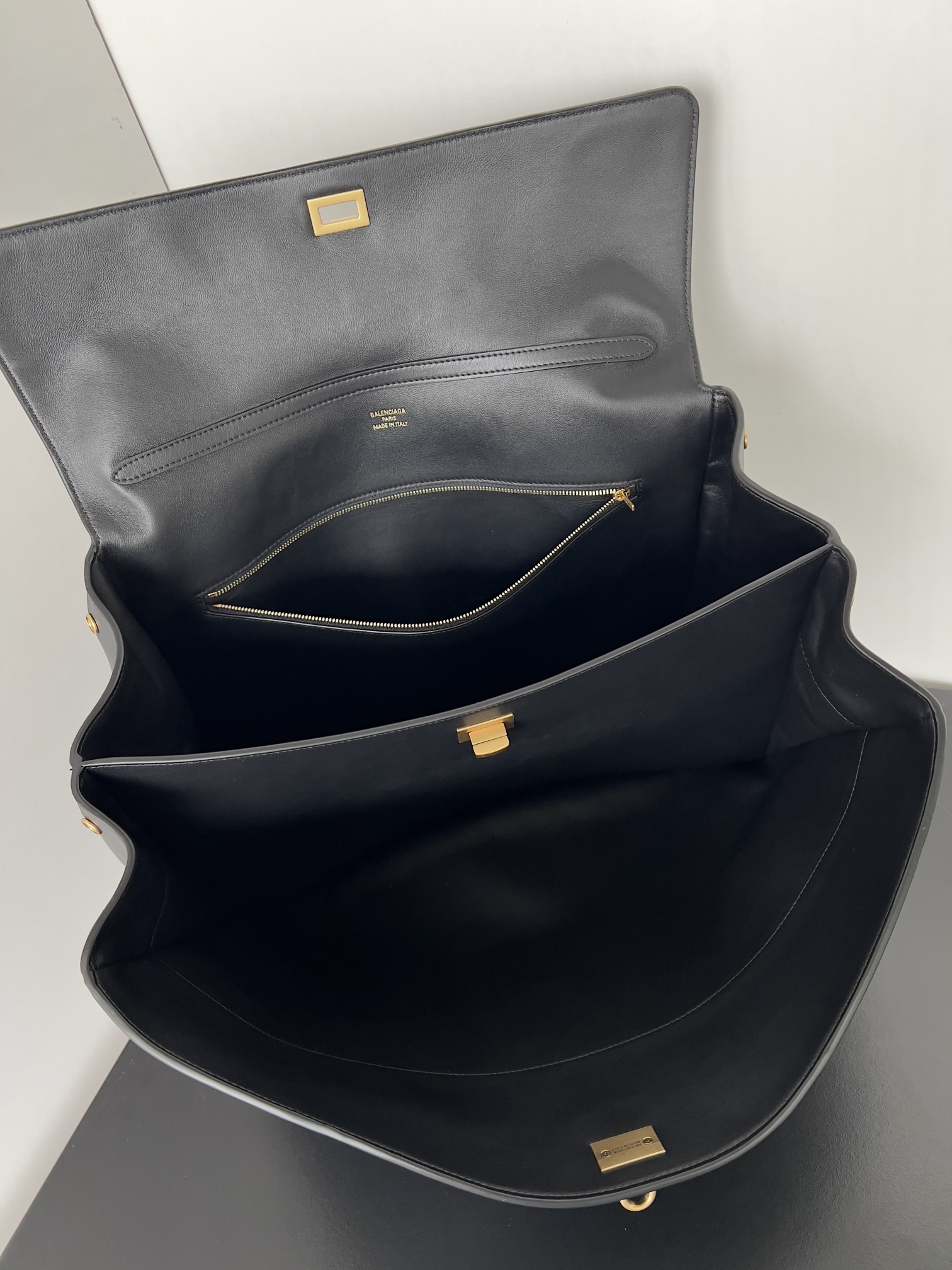 Balenciag Rodeo Handbags-39.8x29.9x12.9CM