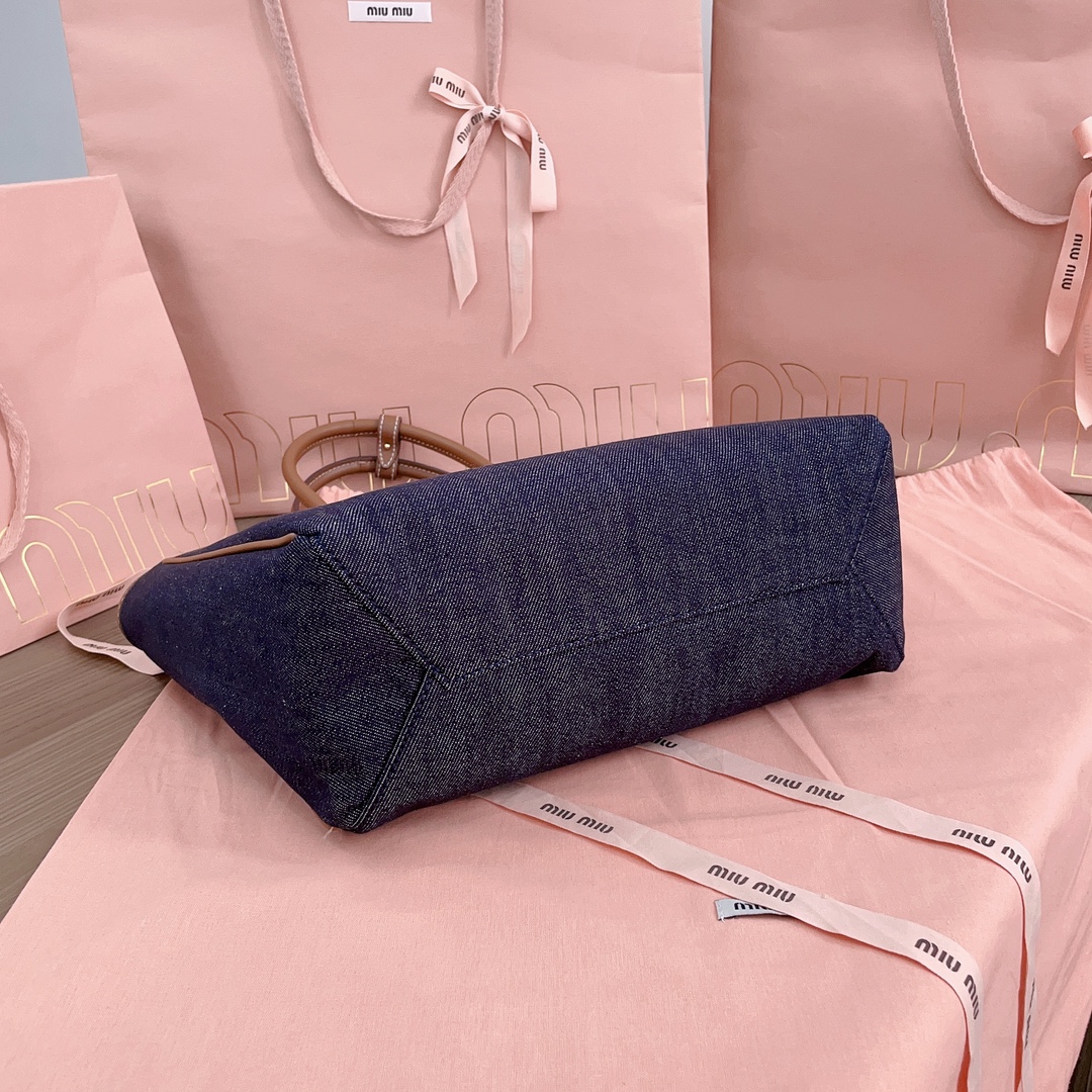 M*um*u tote-28x 26x12.5cm