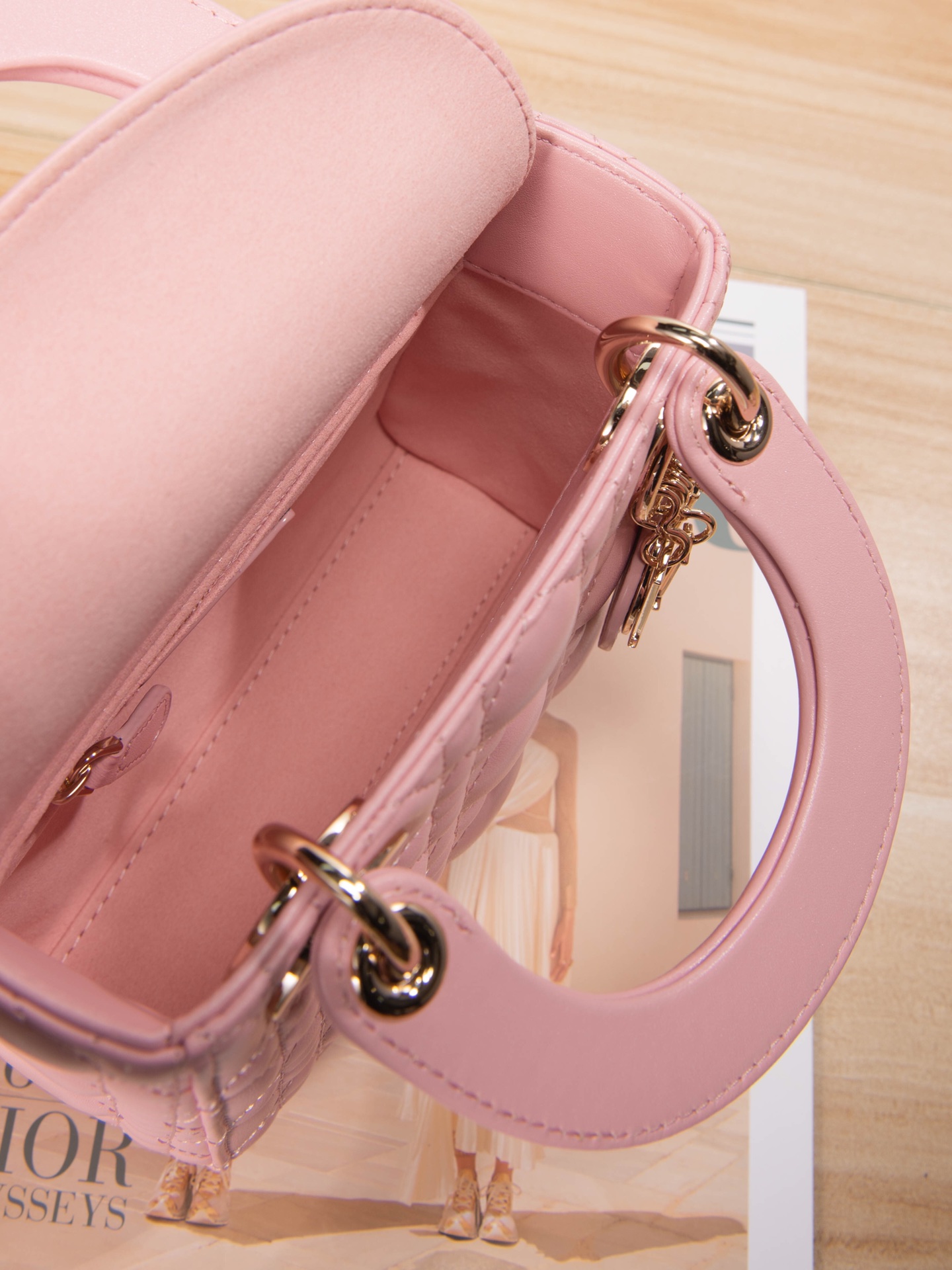 lady D*or mini-17*15*8cm