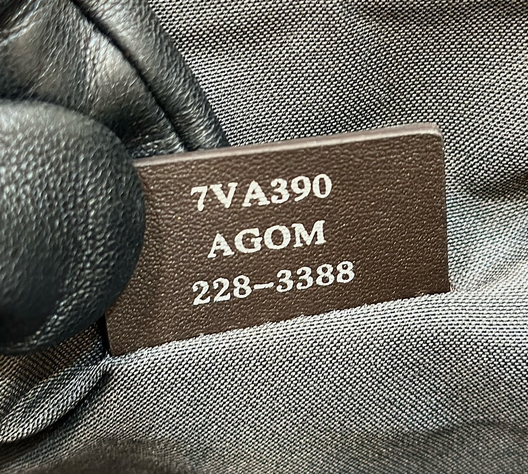 F**di baguette bag-33.5x23cm