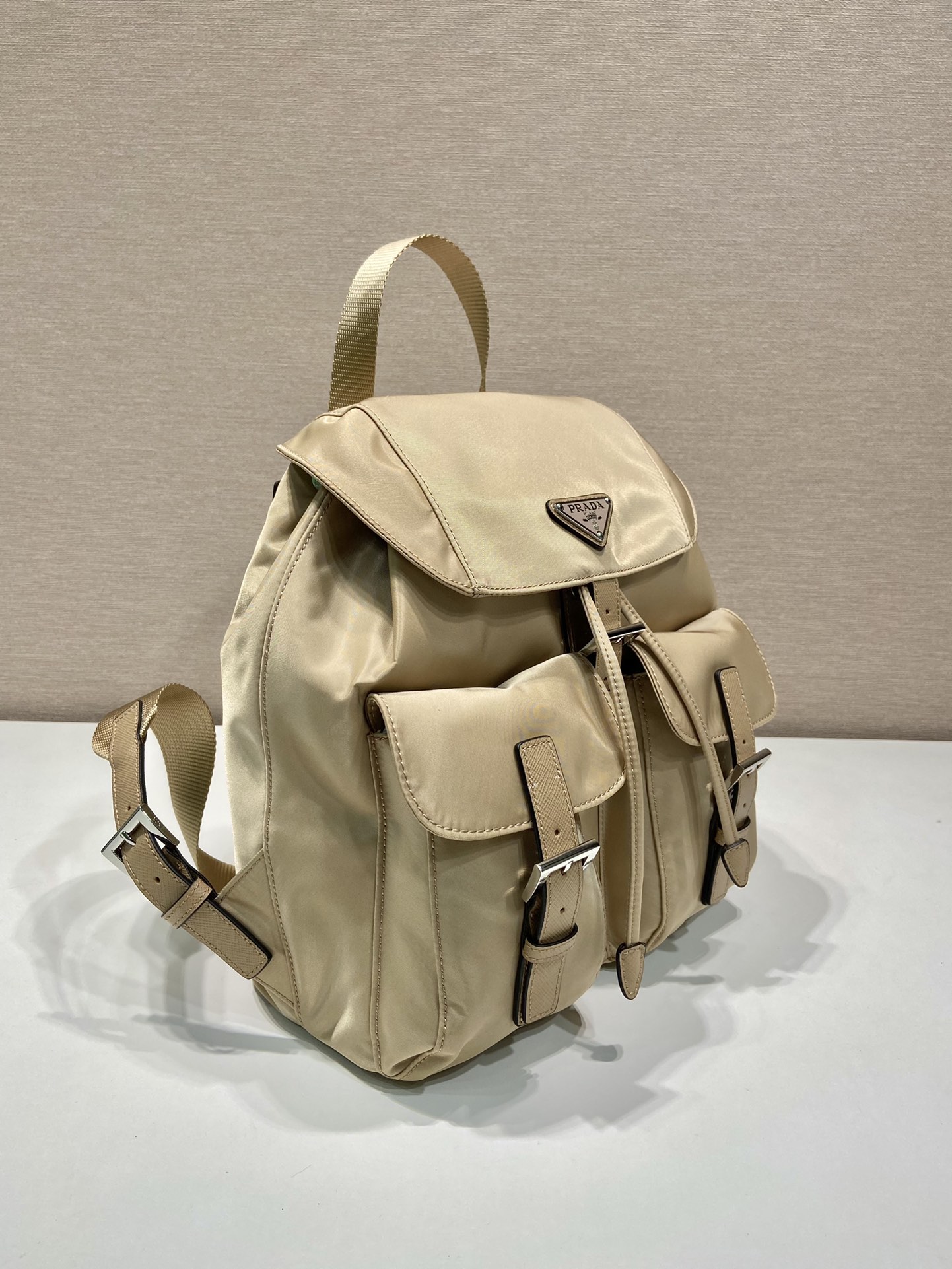 Pra*a re-nylon 1bz677 backpack-12*23.5*28cm