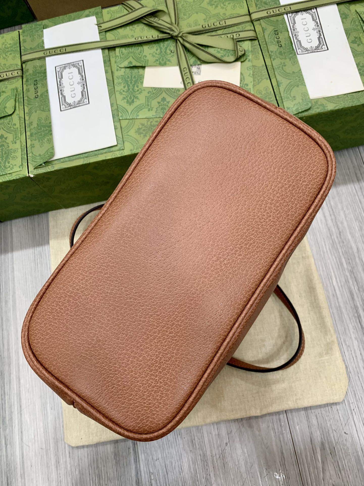 G*u*i ophidia tote bag-25 x 22 x 12cm