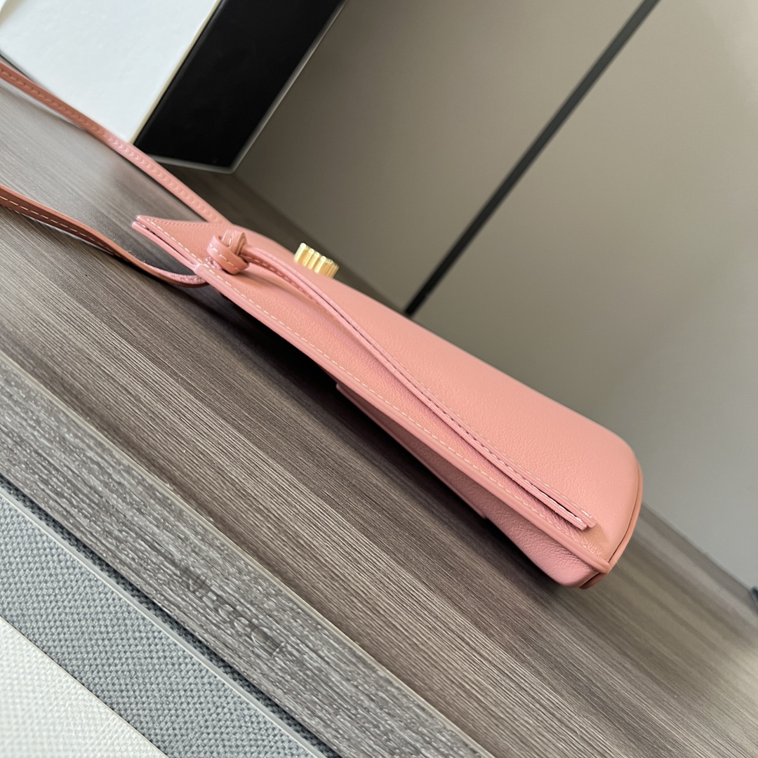 L0ew* dice pocket-21*15*5cm