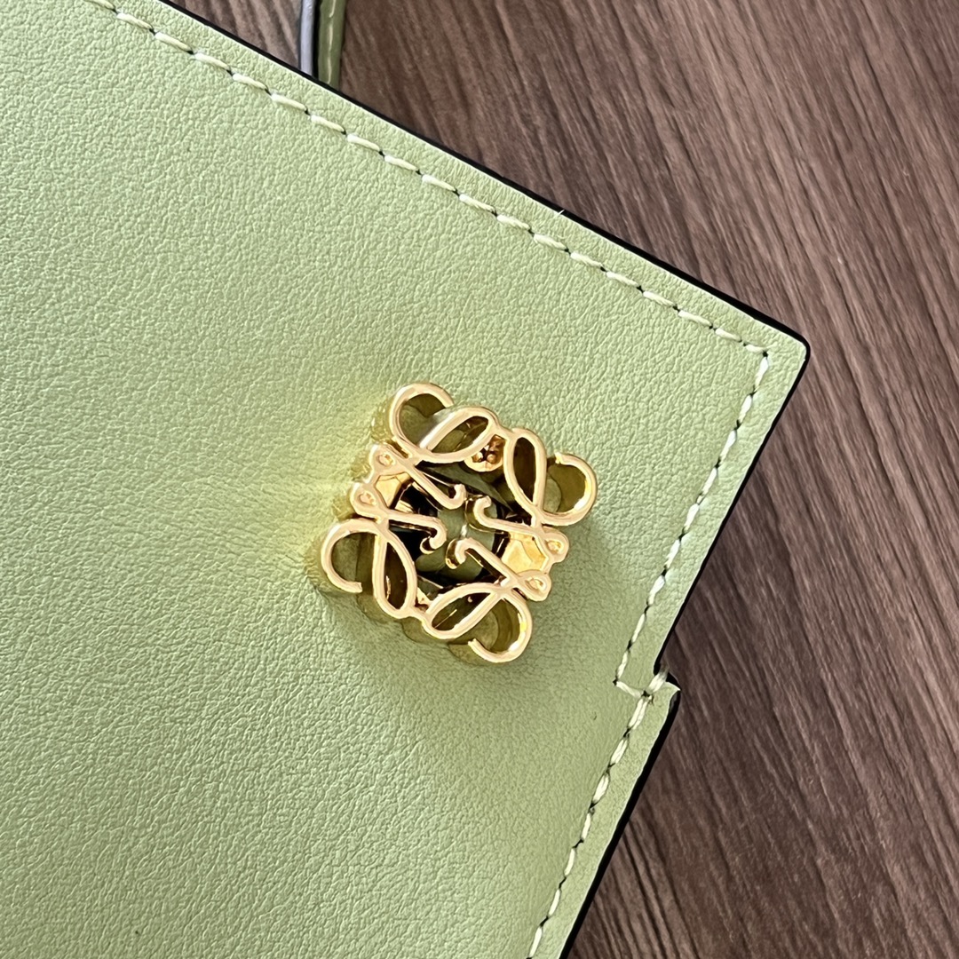 L0ew* dice pocket-21*15*5cm