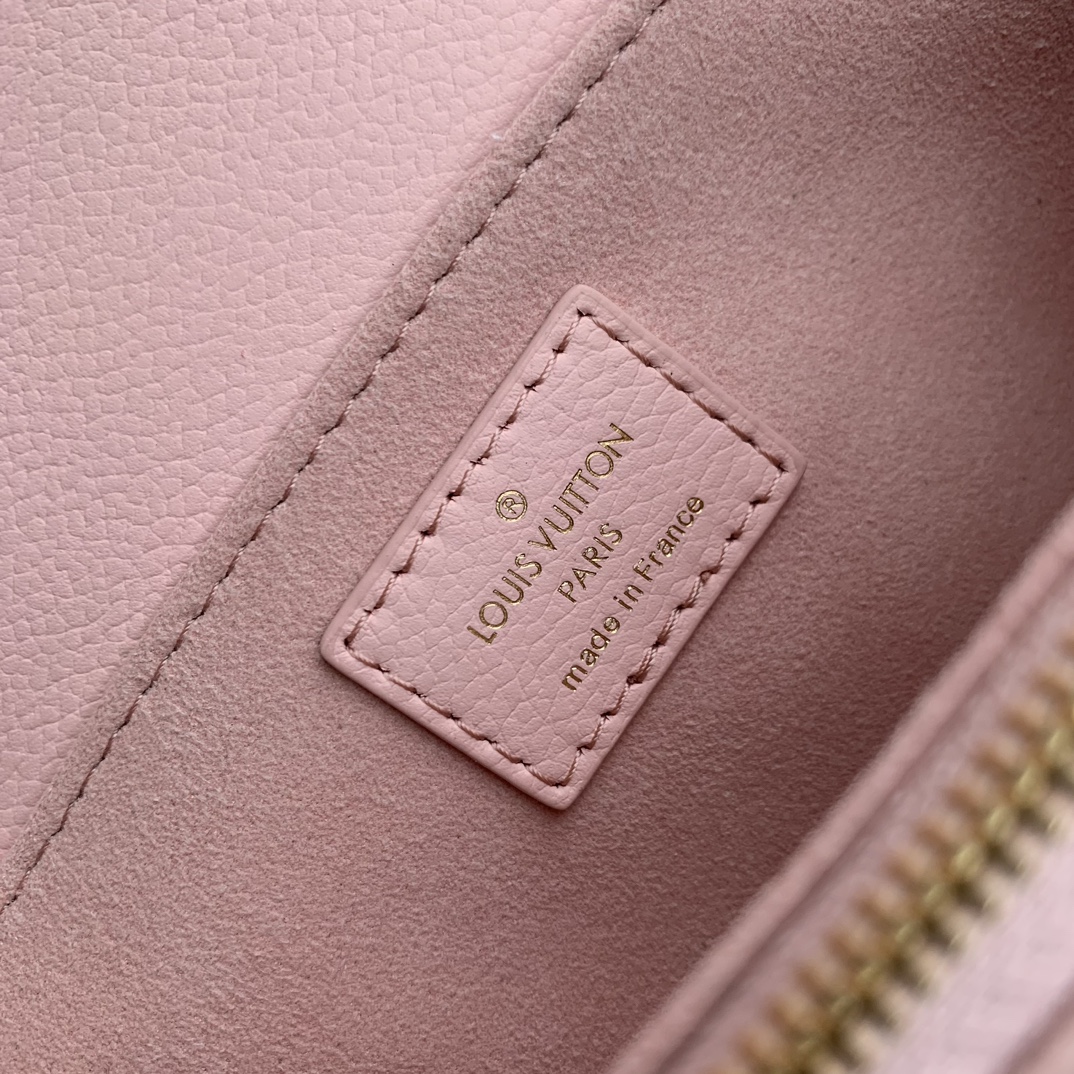 l0*is V*t0n pochette metis east west handbags- 21.5 x 13.5 x 6cm