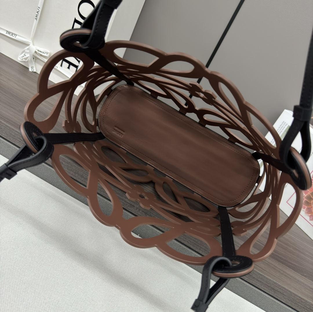 L0ew* anagram tote-32*12*25.5cm