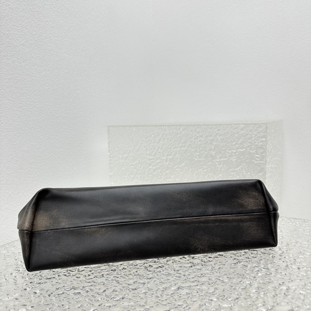 M*um*u 2024ss hobo tote-38.5*11*39cm