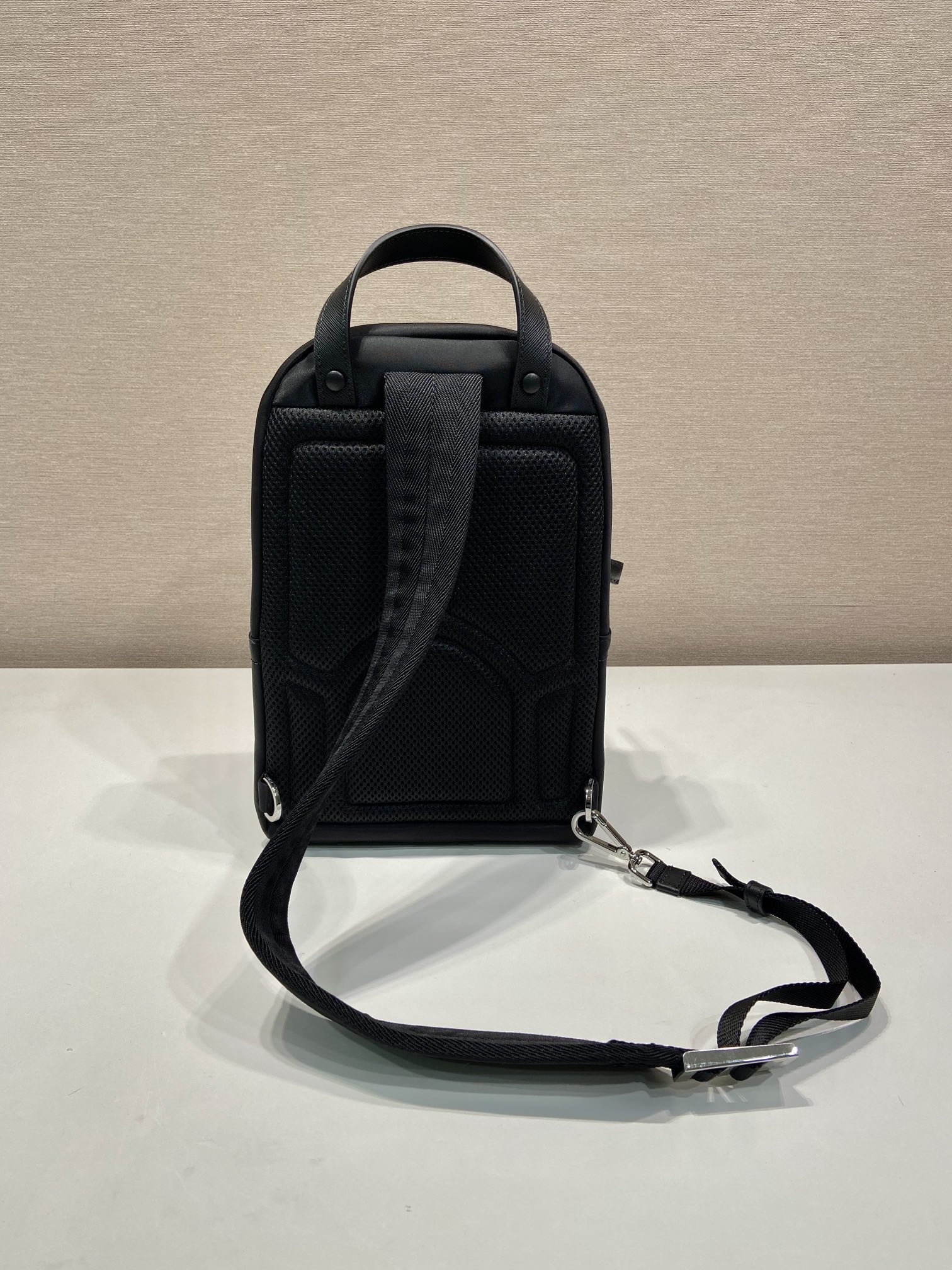 Pra*a vintage re-nylon bag-2vz105-20*31*5cm