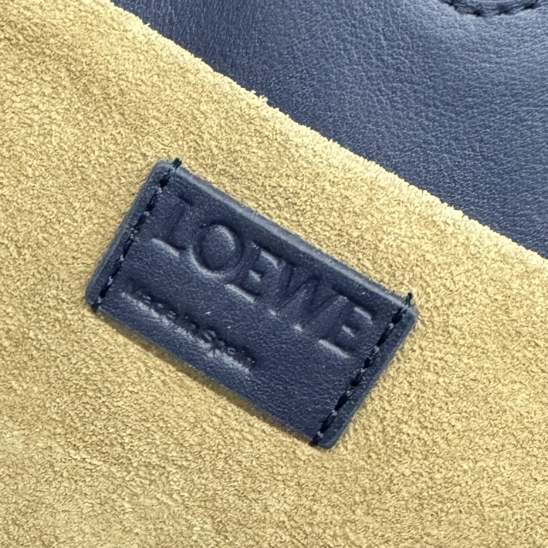 L0ew* flamenco-23*17*5.5cm