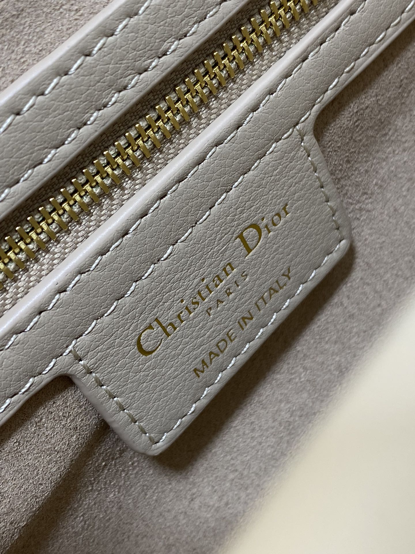 small D*or jolie top handle bag-22*8*14cm